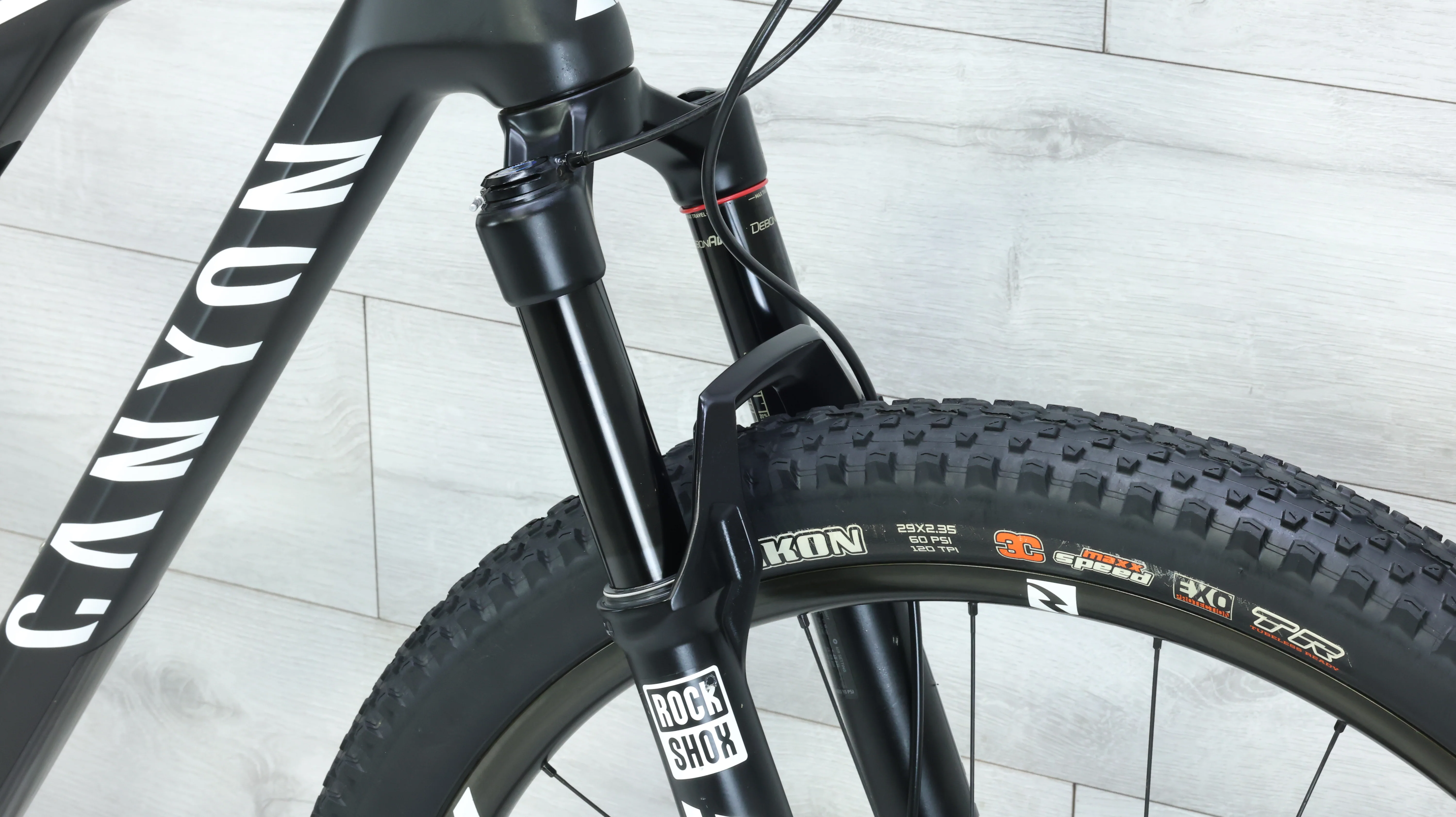 2021 Canyon Lux CF 8 Mountain Bike - Large - Image 10