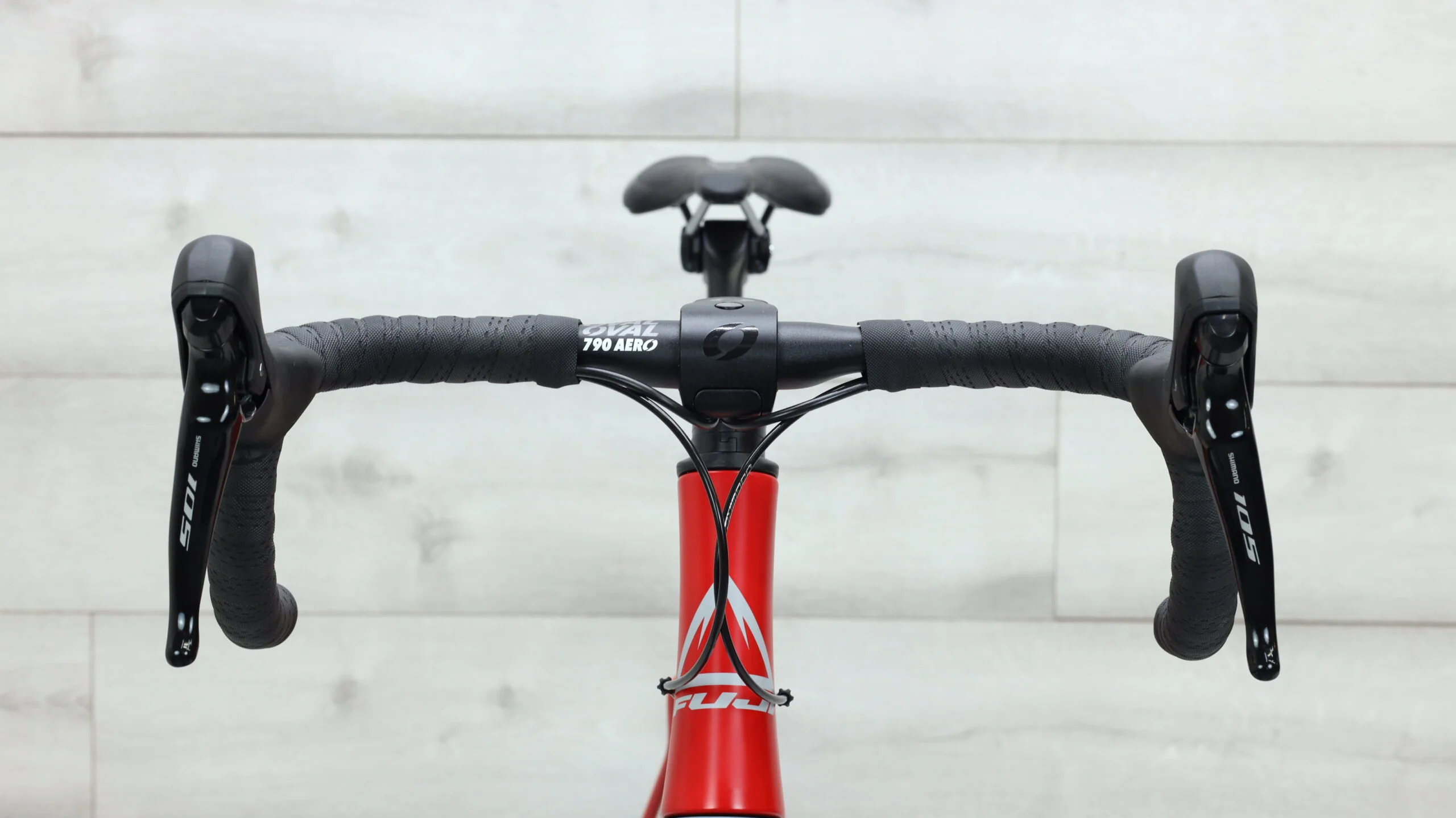 2021 Fuji Transonic 2.3  Road Bike - 56cm - Image 11
