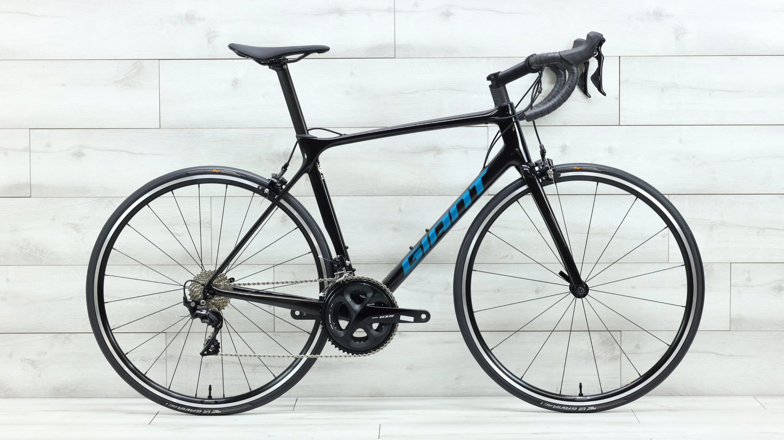 Giant TCR Advanced 2 Road Bike - 2021, Med/Large