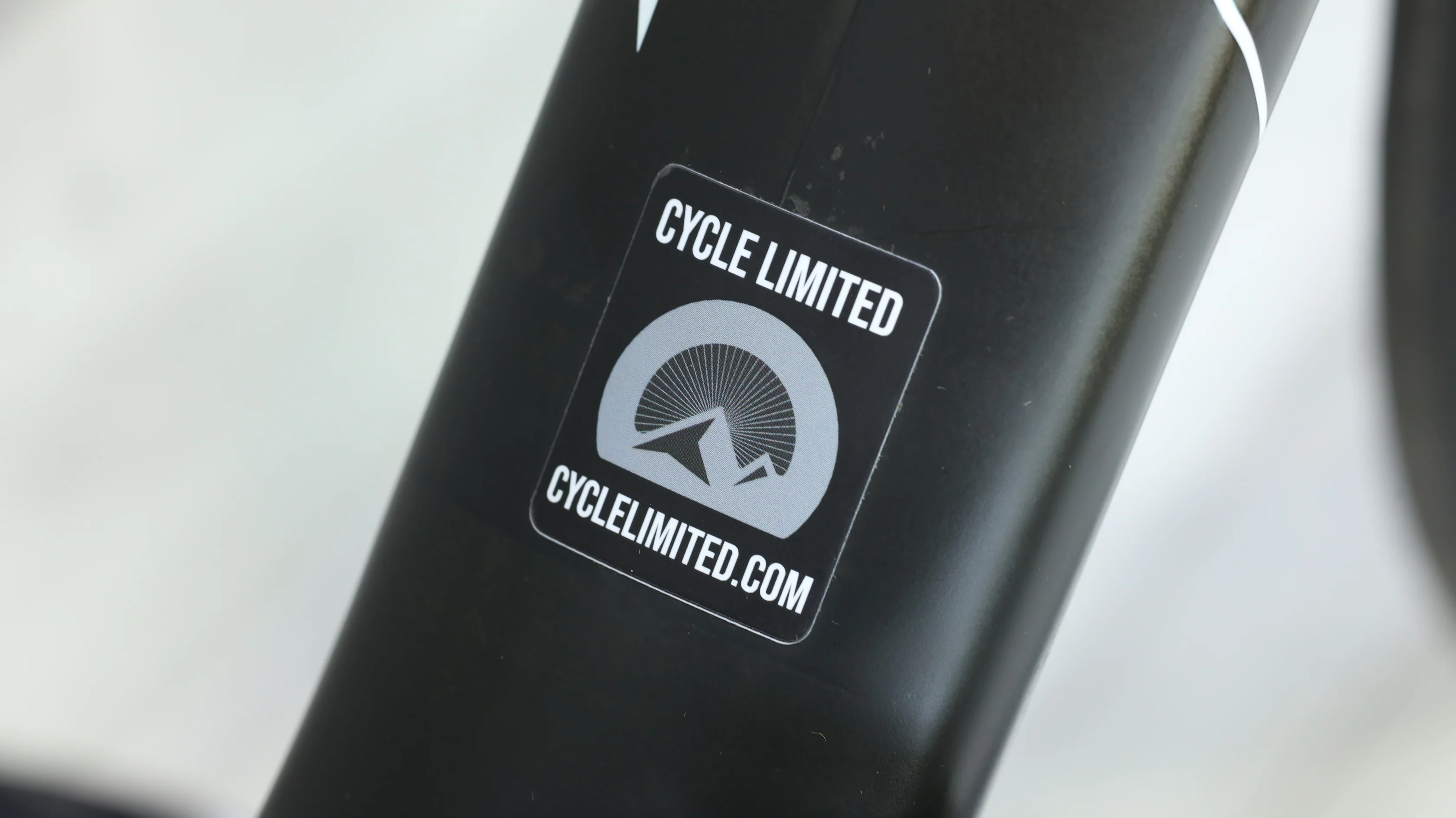 2021 Giant TCR Advanced SL Disc Road Bike - X-Small - Image 3