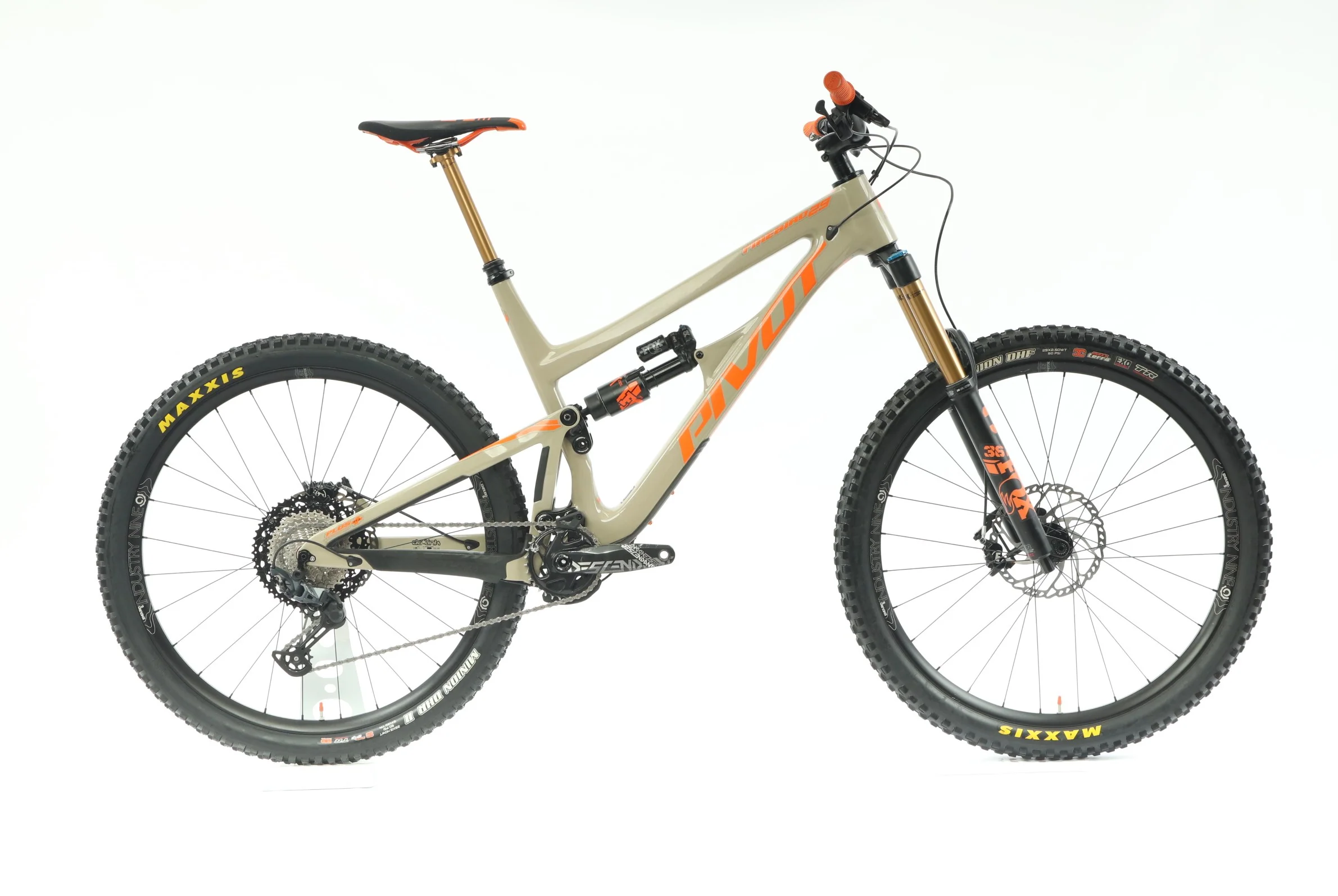 2021 Pivot Firebird 29  Mountain Bike - X-Large
