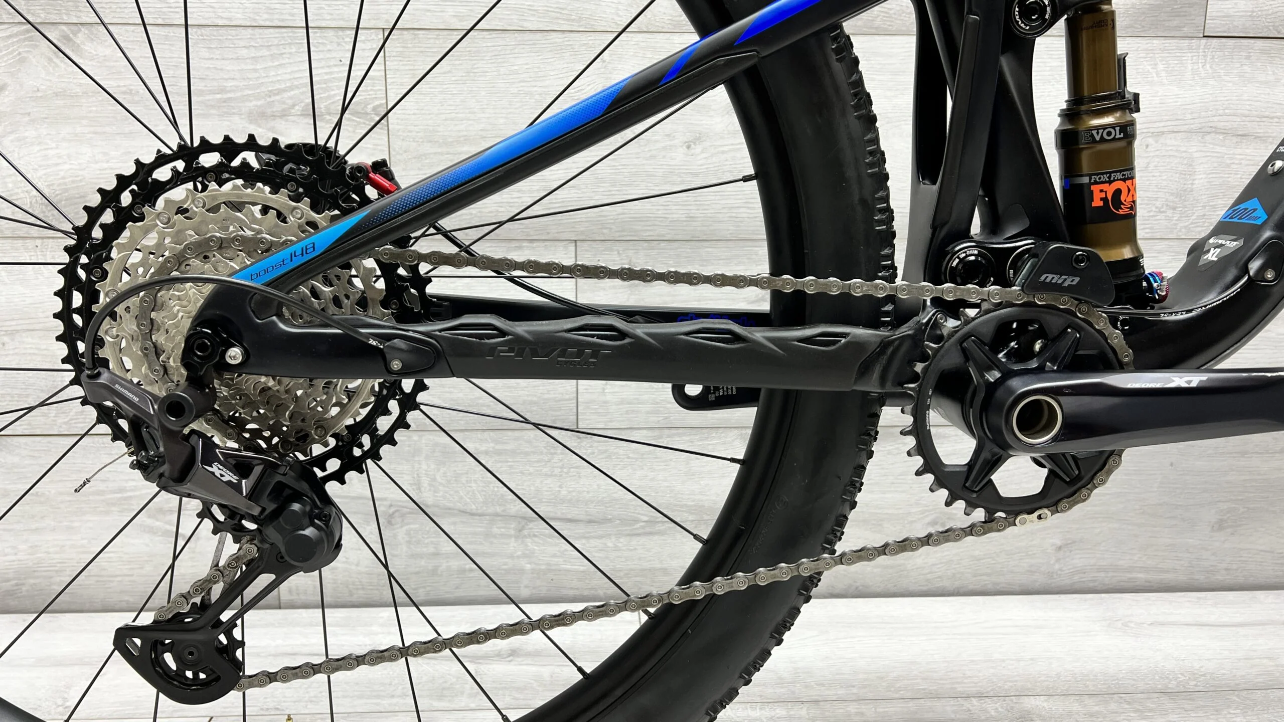 2021 Pivot Mach 4 SL Mountain Bike - X-Large - Image 6