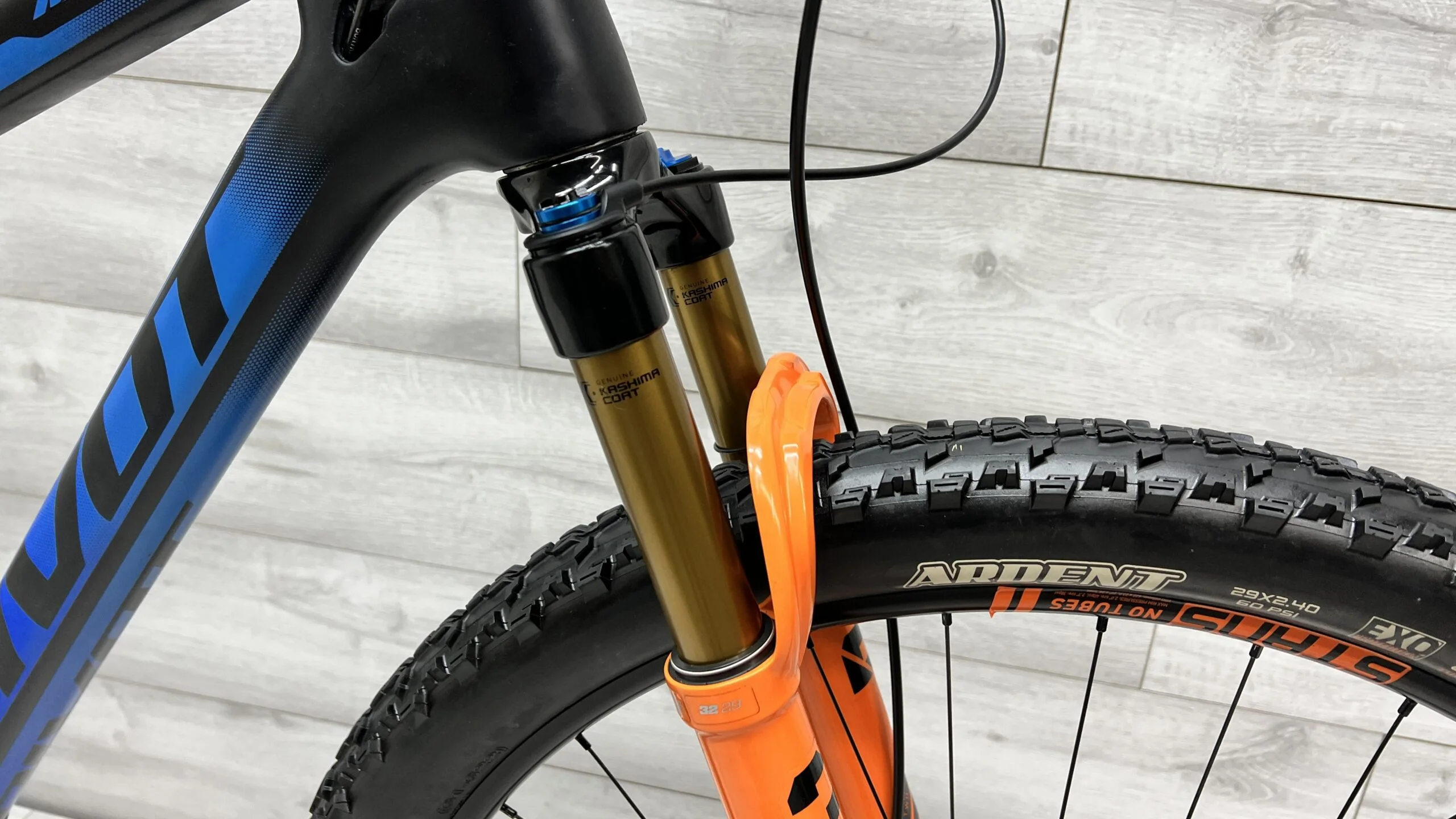 2021 Pivot Mach 4 SL Mountain Bike - X-Large - Image 7