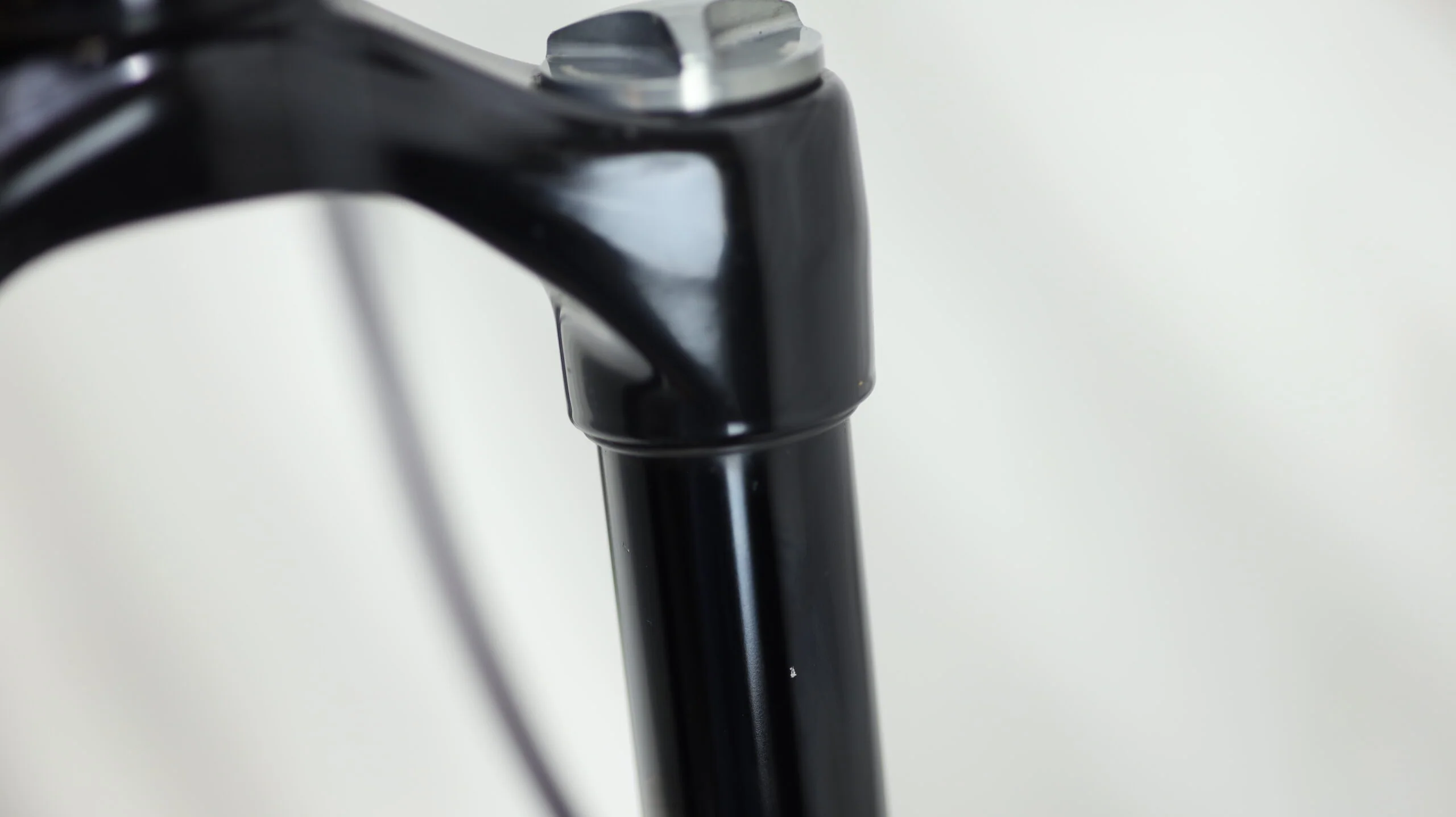 2021 Rocky Mountain Altitude Alloy 30  Mountain Bike - Medium - Image 18