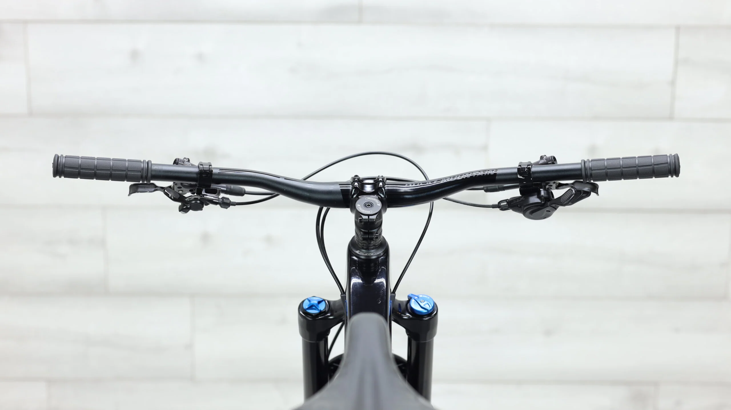 Rocky Mountain Altitude Carbon 50 Mountain Bike - 2021, Medium - Image 11
