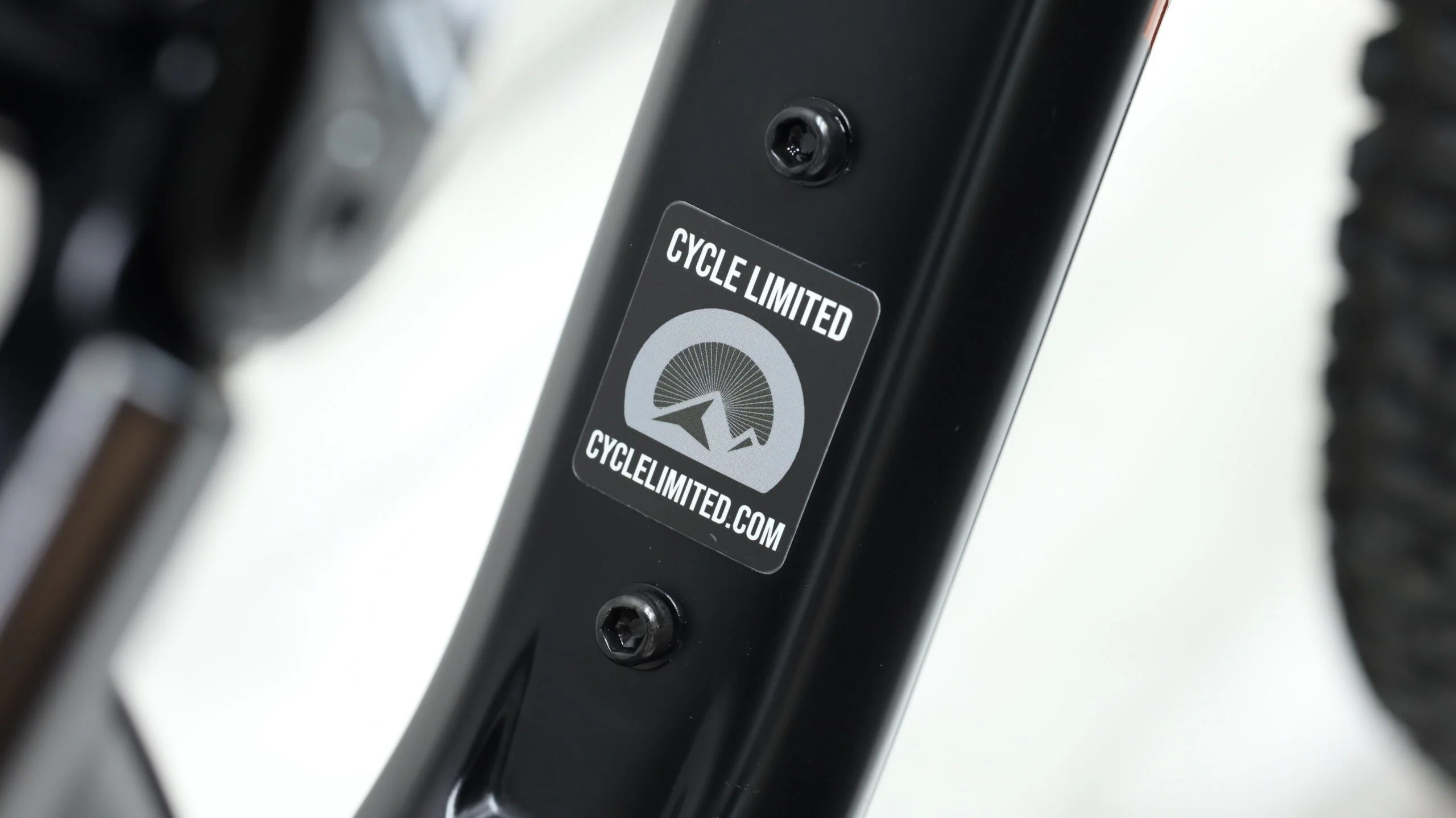 Rocky Mountain Altitude Carbon 50 Mountain Bike - 2021, Medium - Image 3