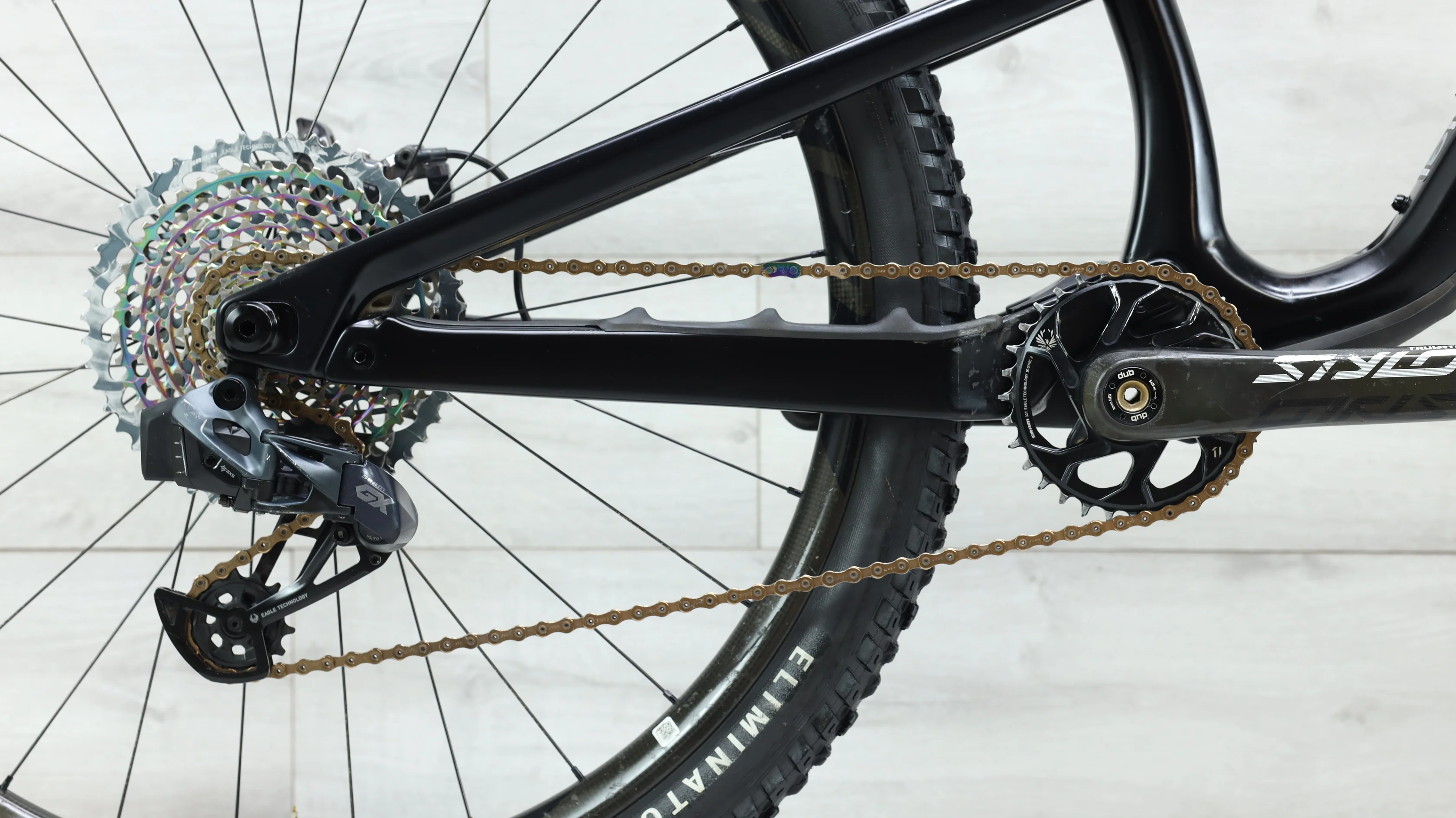 Rocky Mountain Altitude Carbon Mountain Bike - 2021, Medium - Image 4