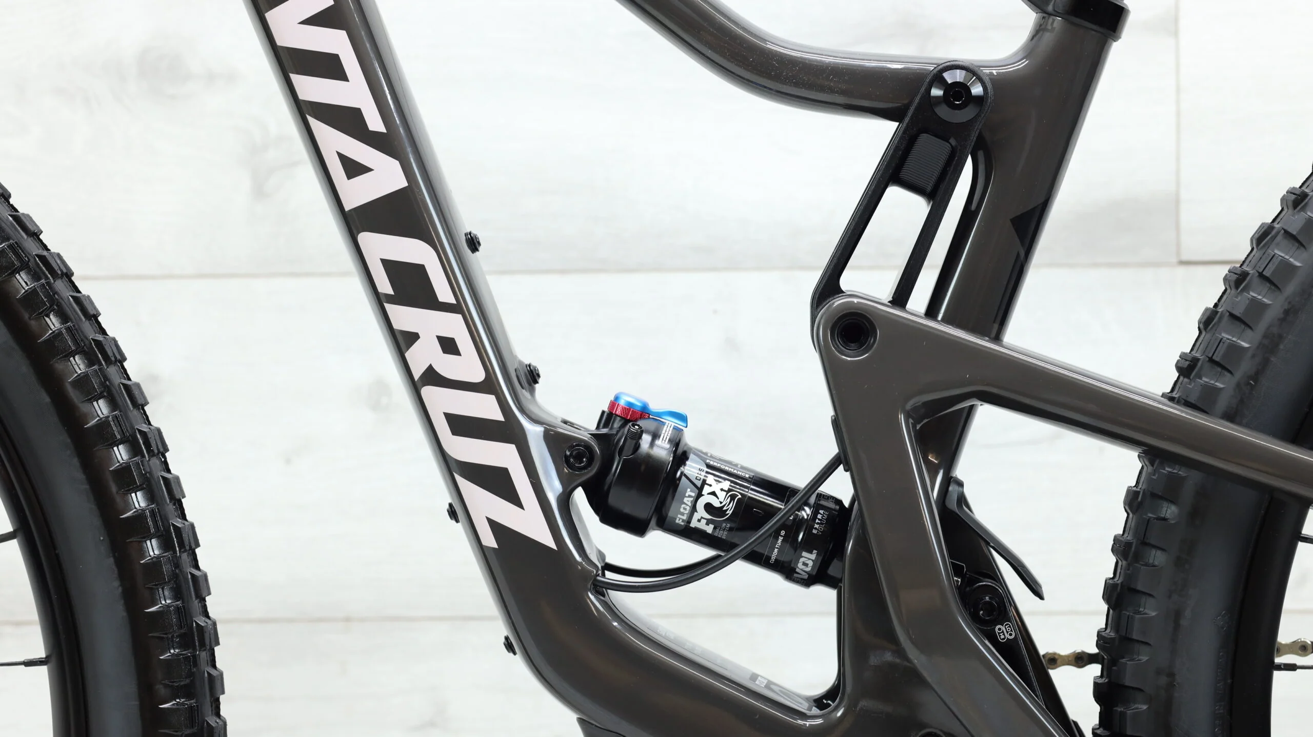 2021 Santa Cruz Tallboy S Carbon C Mountain Bike - X-Small - Image 10