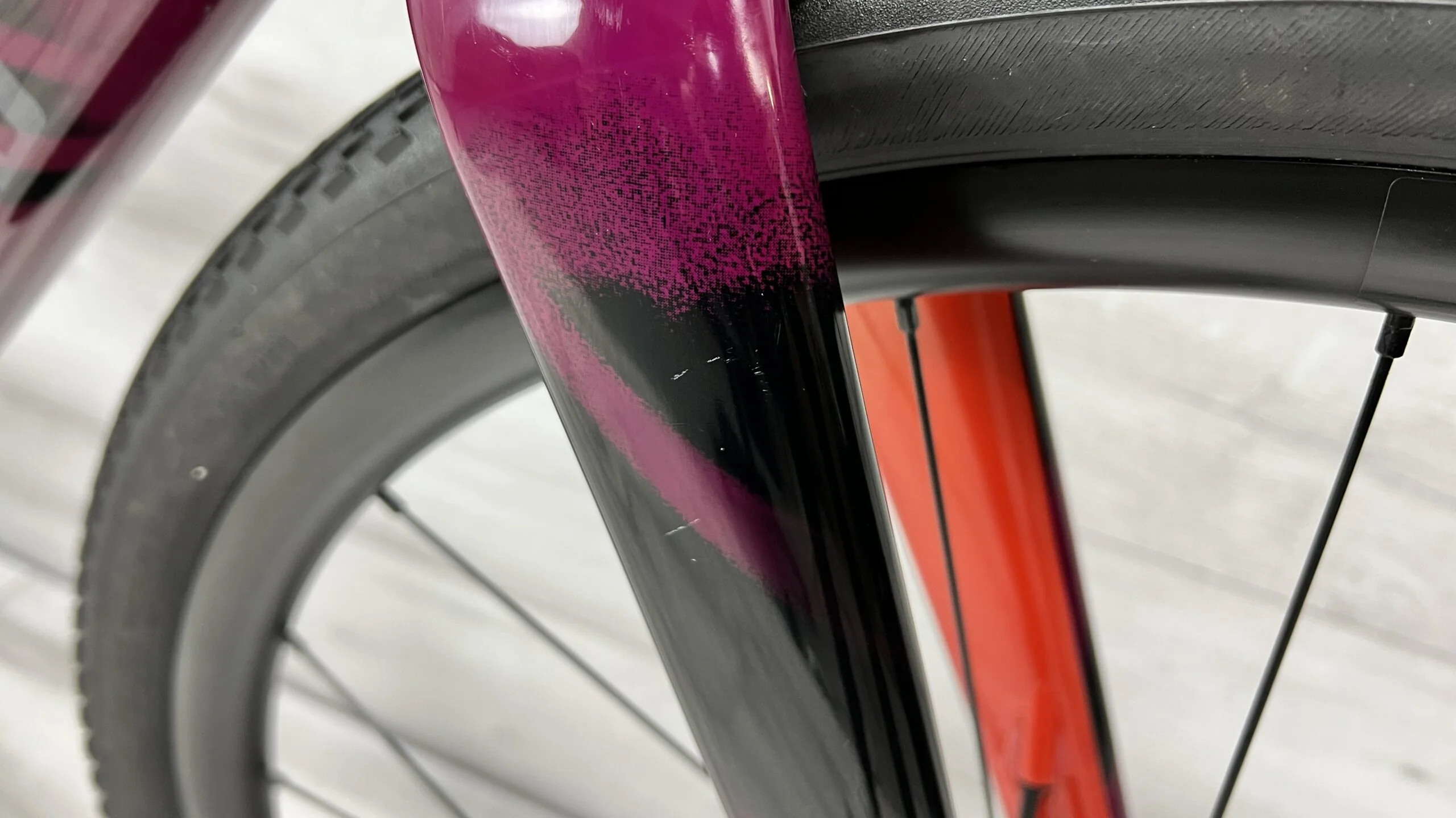 2021 Specialized Diverge Expert Carbon  Gravel Bike - 64cm - Image 10