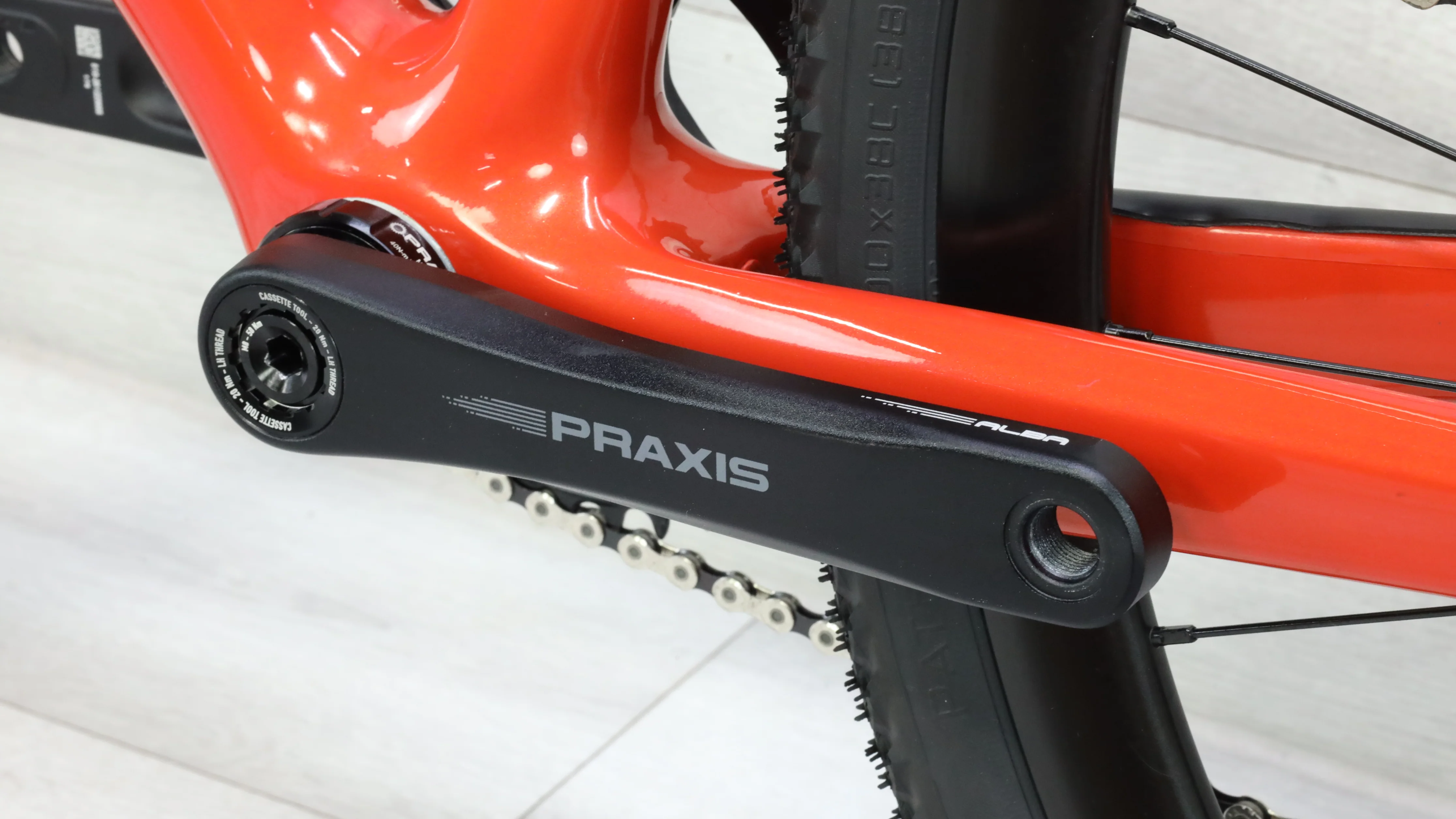 2021 Specialized Sirrus X 5.0 Commuter Bike - Large - Image 6