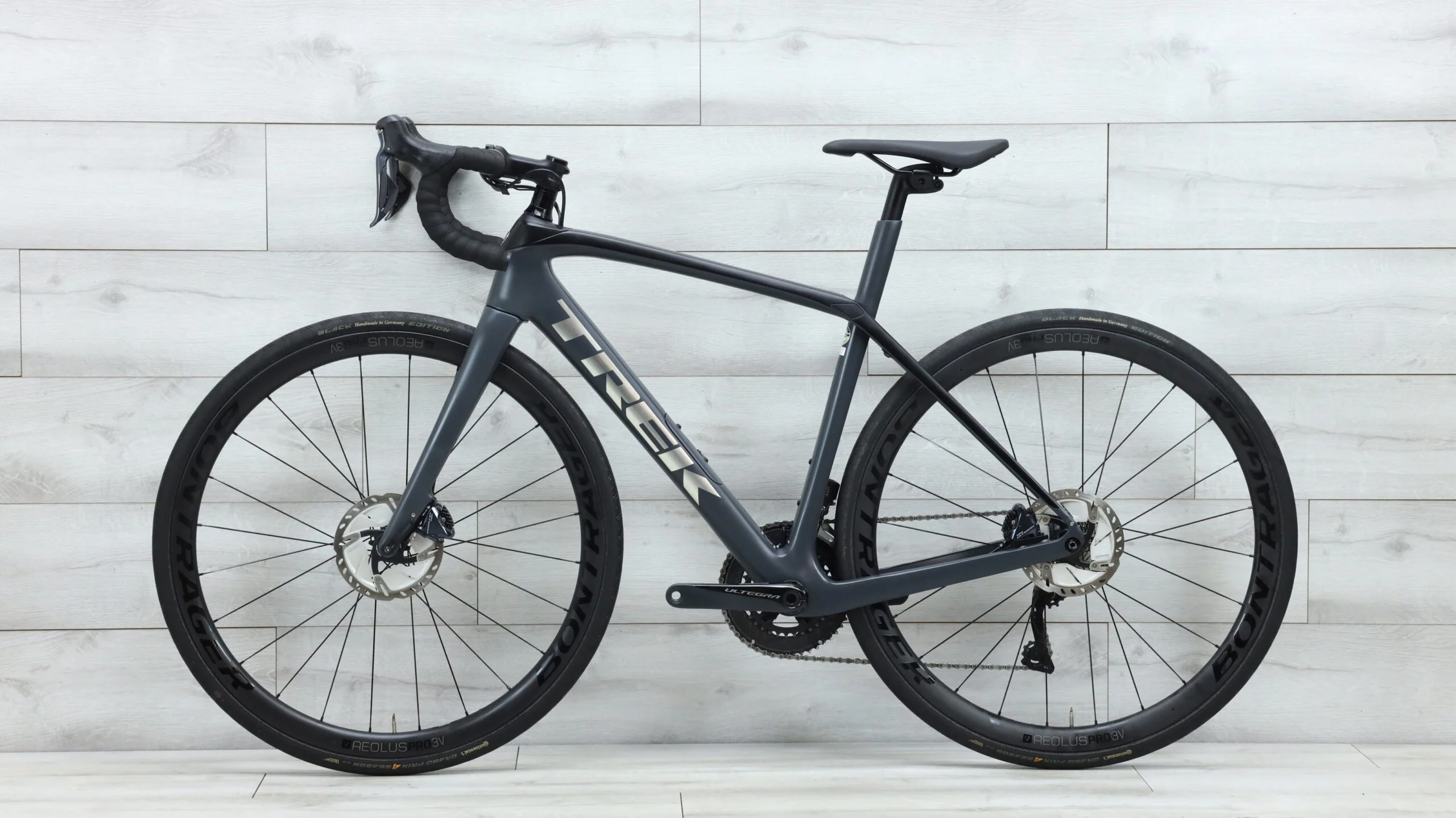 2021 Trek Domane SL 7 Road Bike - 52cm - Image 2