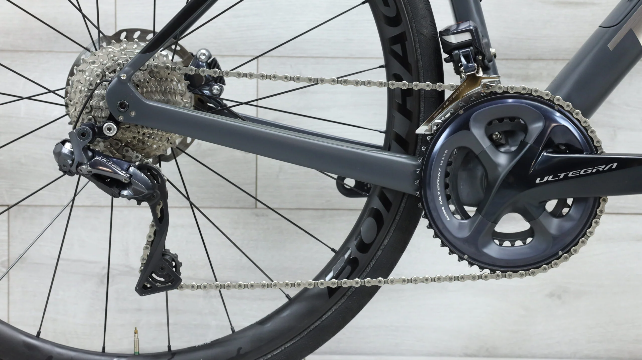 2021 Trek Domane SL 7 Road Bike - 52cm - Image 4