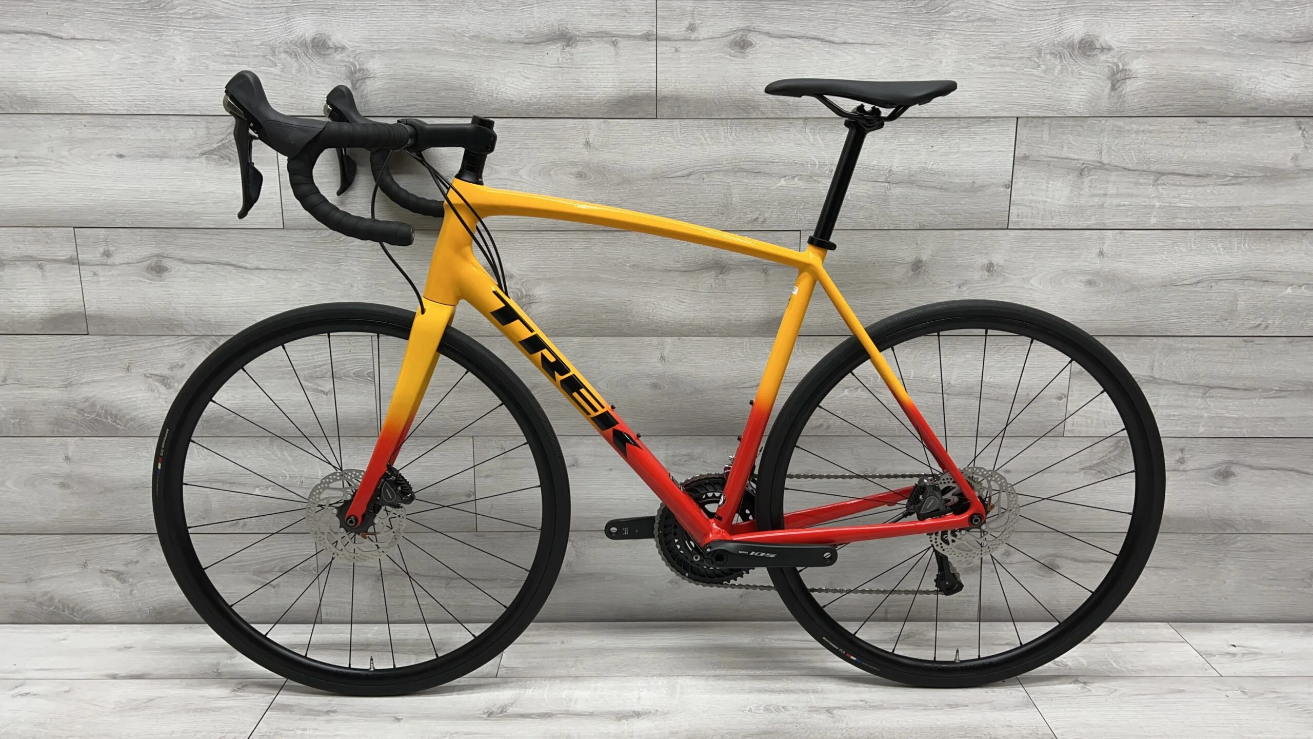 2021 Trek Emonda ALR  Road Bike - 58cm - Image 2