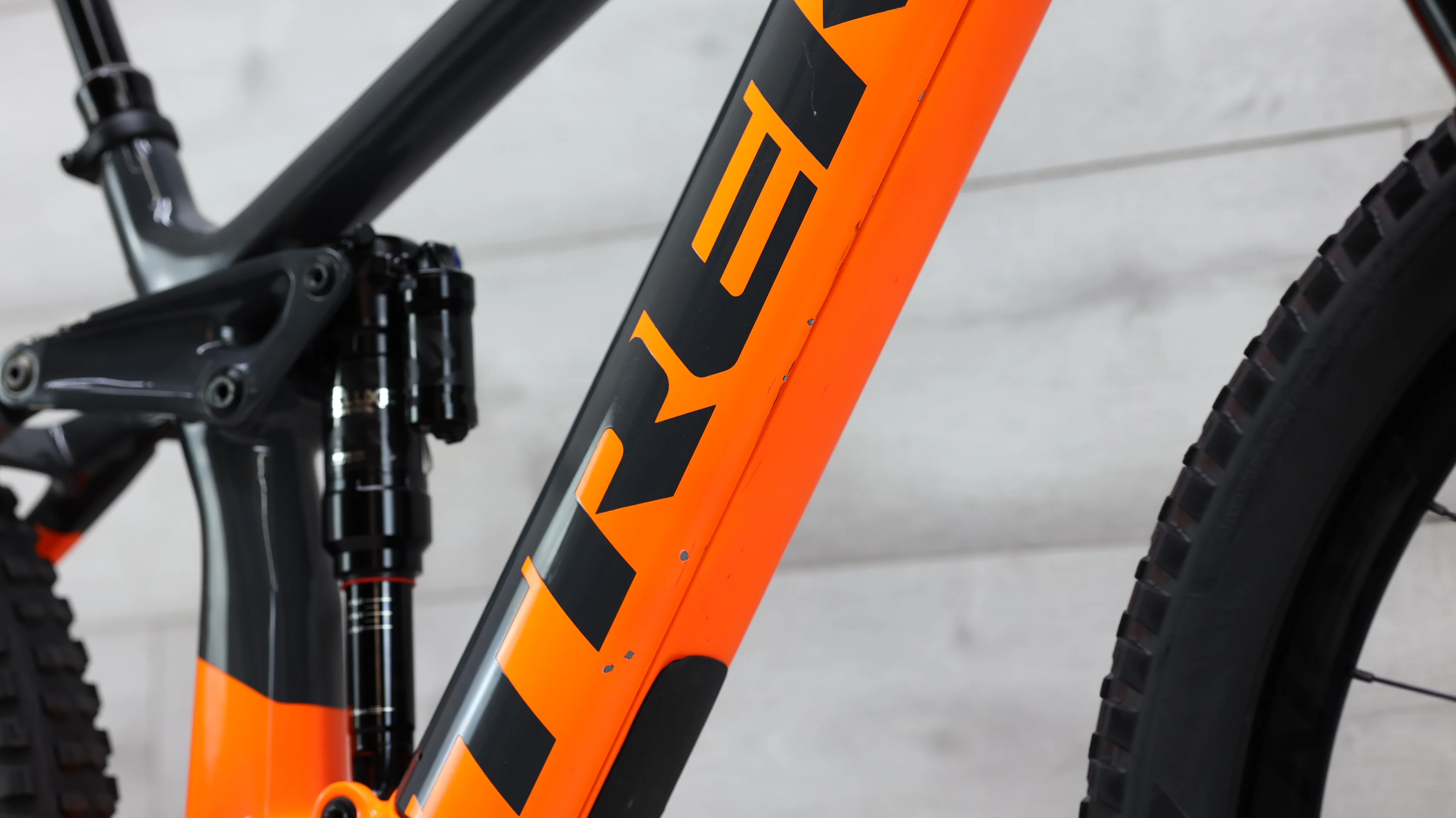 2021 Trek Rail 9.8 XT Mountain E-Bike - Medium - Image 14