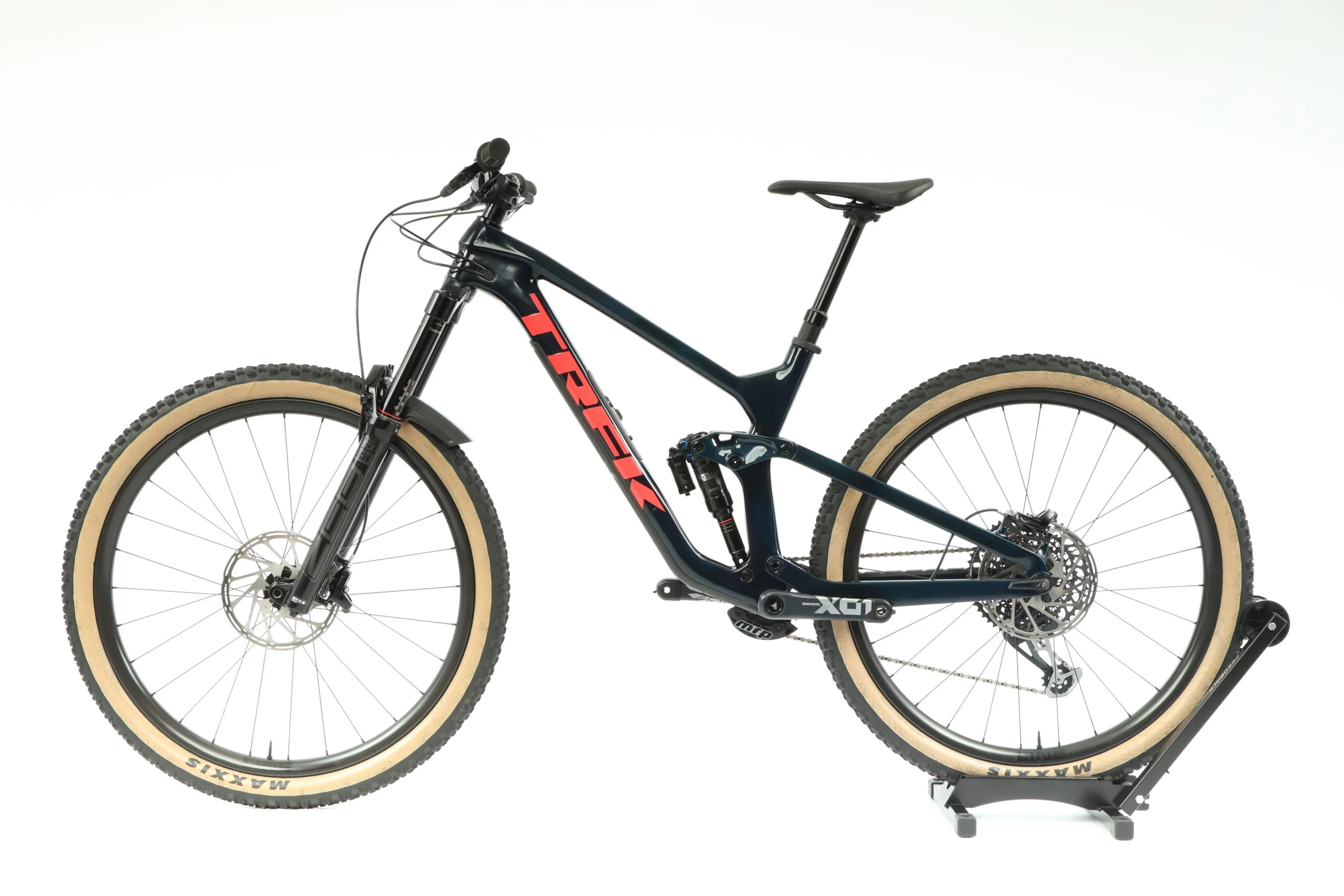 2021 Trek Slash 9.9 X01  Mountain Bike - Med/Large - Image 2