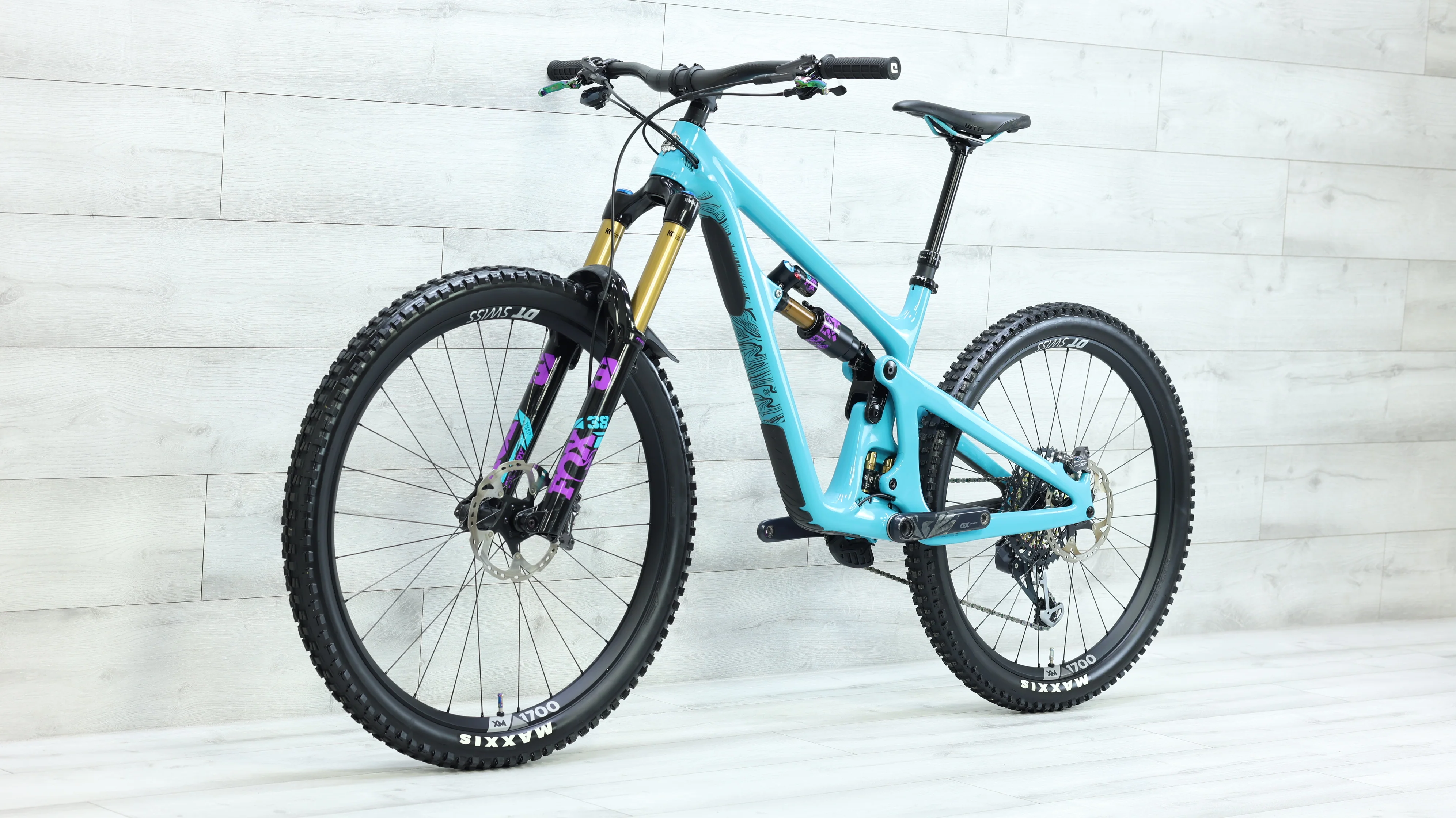 2021 Yeti SB150 Turq Mountain Bike - Medium - Image 4