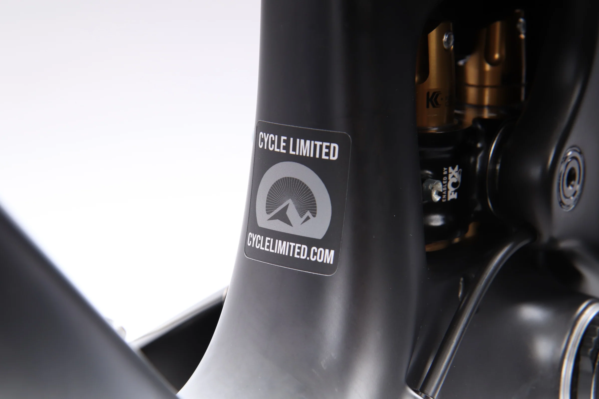 2021 Yeti SB165 T2  Mountain Bike - Medium - Image 3