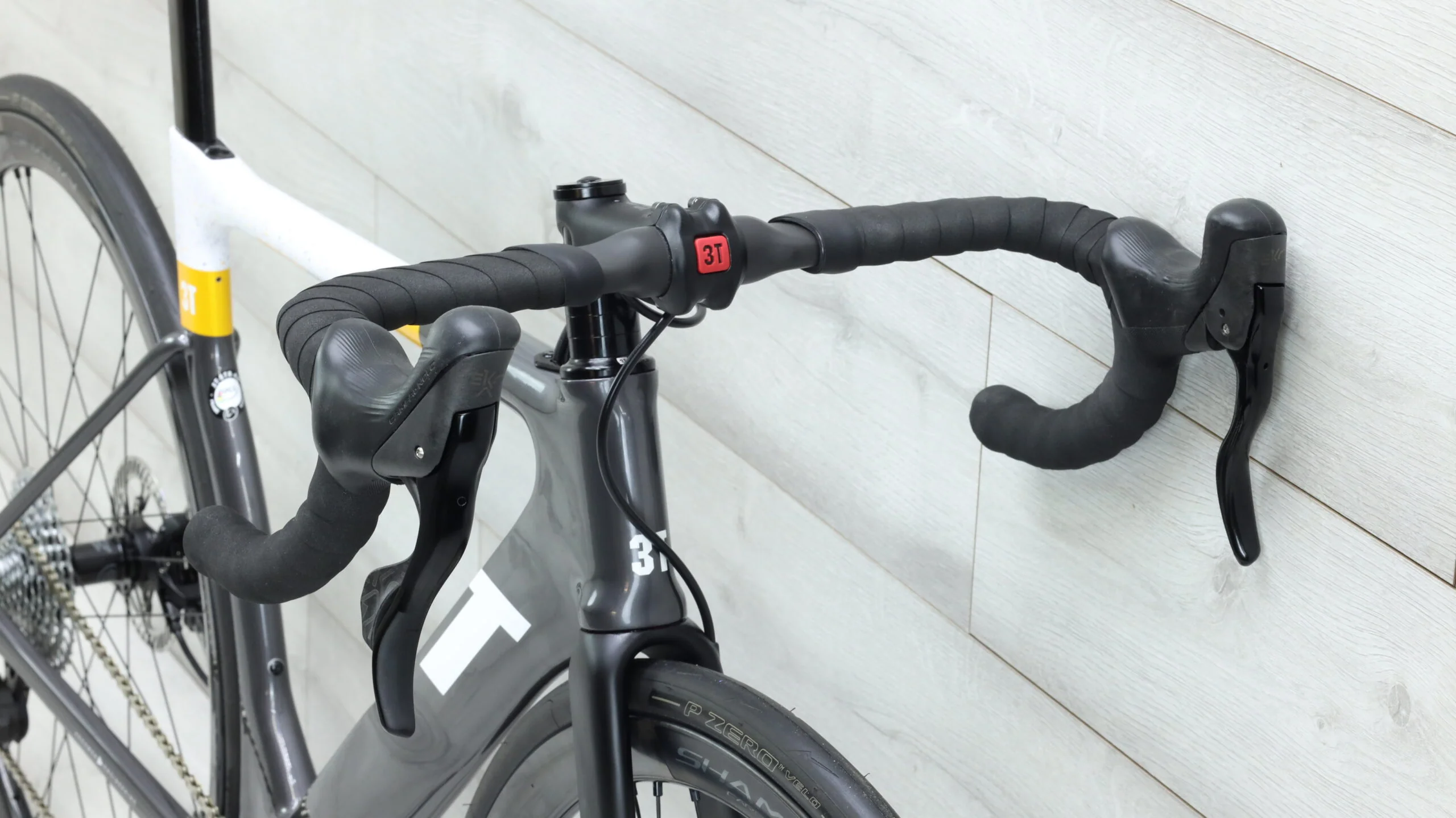 2022 3T Strada Team Ekar  Road Bike - Small - Image 8