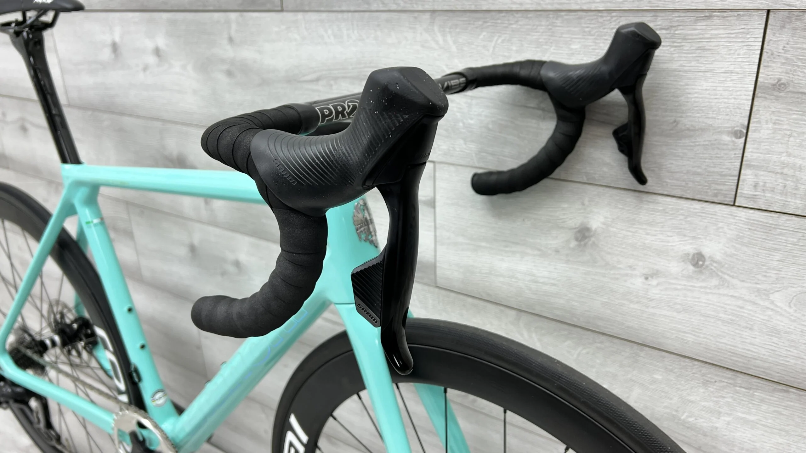 2022 Bianchi Specialissima Road Bike - 55cm - Image 7