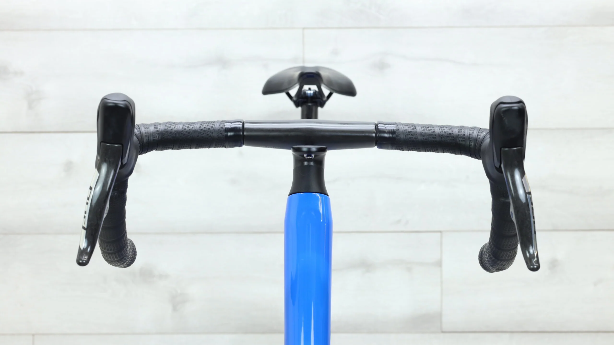 2022 Bmc Roadmachine 01 TWO P2P Road Bike - 61cm - Image 12
