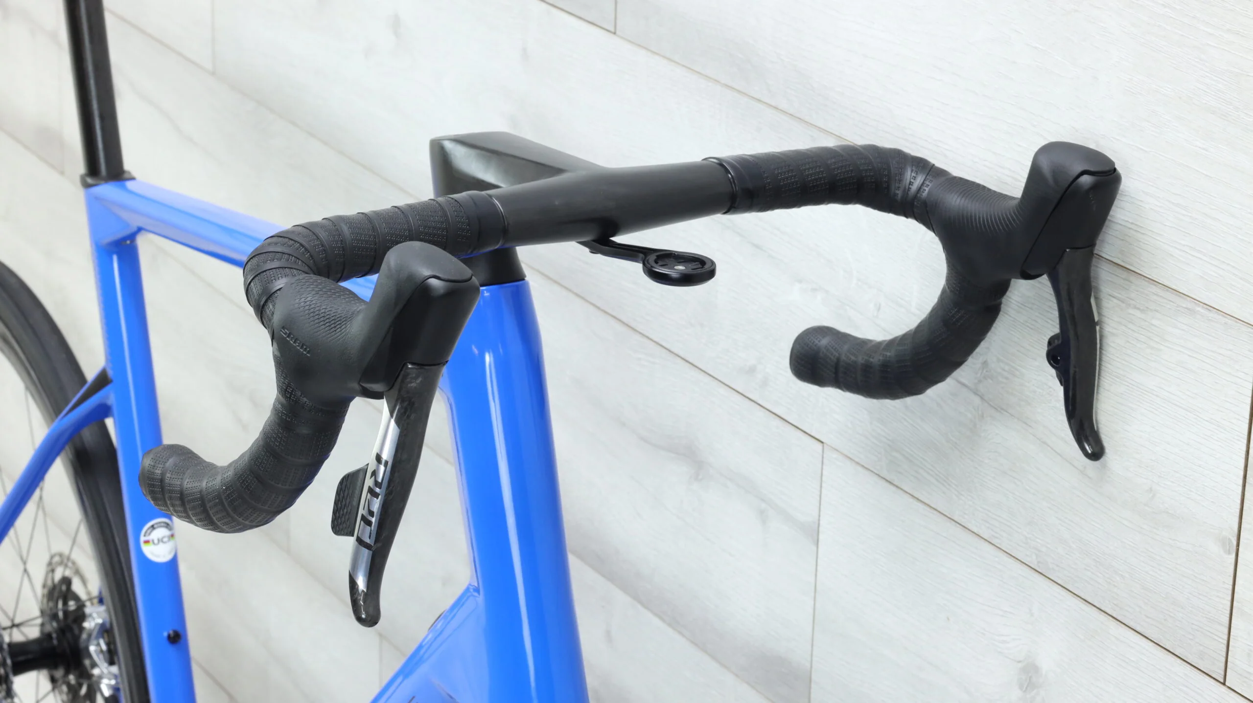 2022 Bmc Roadmachine 01 TWO P2P Road Bike - 61cm - Image 8
