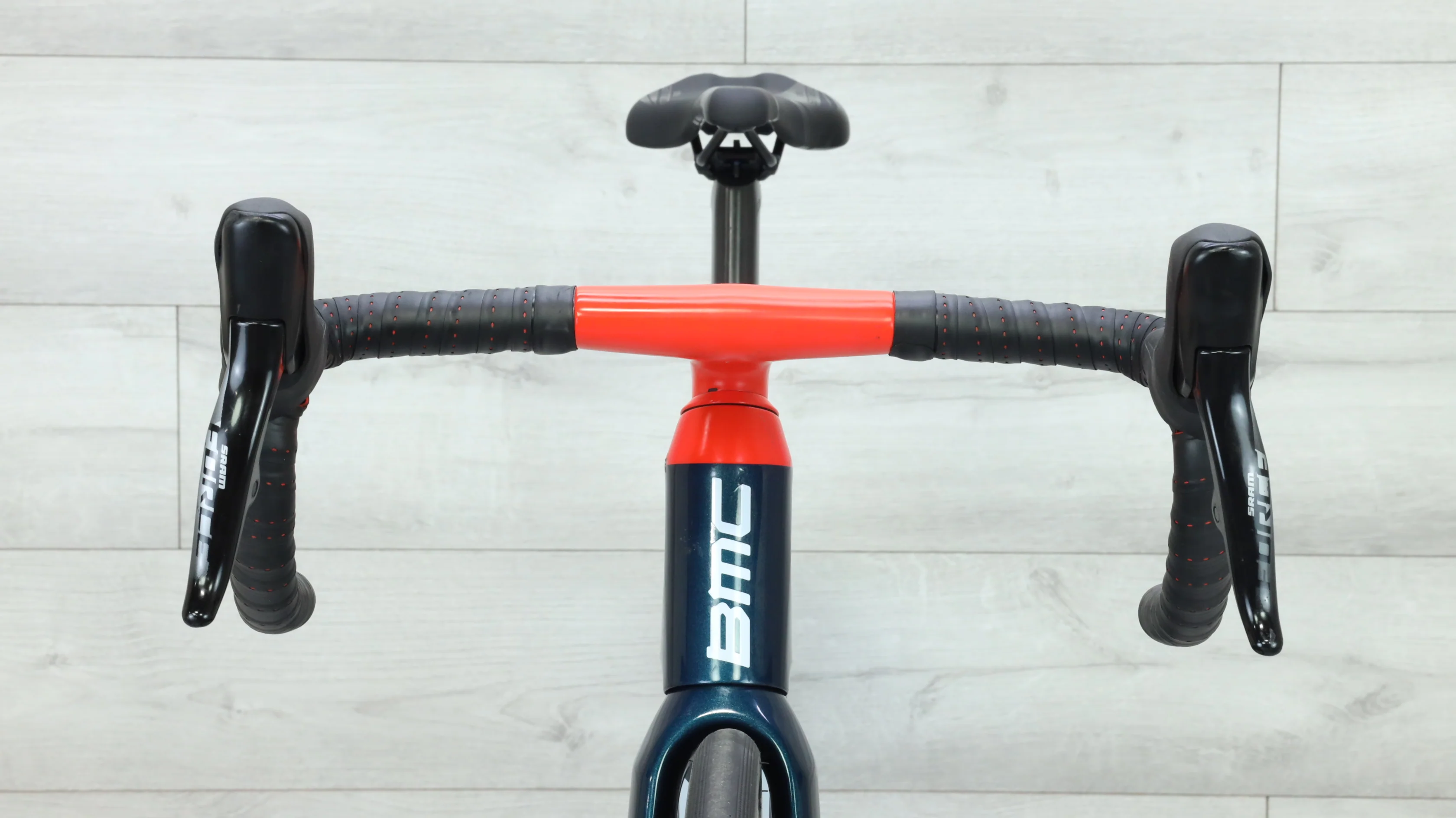2022 BMC Teammachine SLR01 One Road Bike - 51cm - Image 10