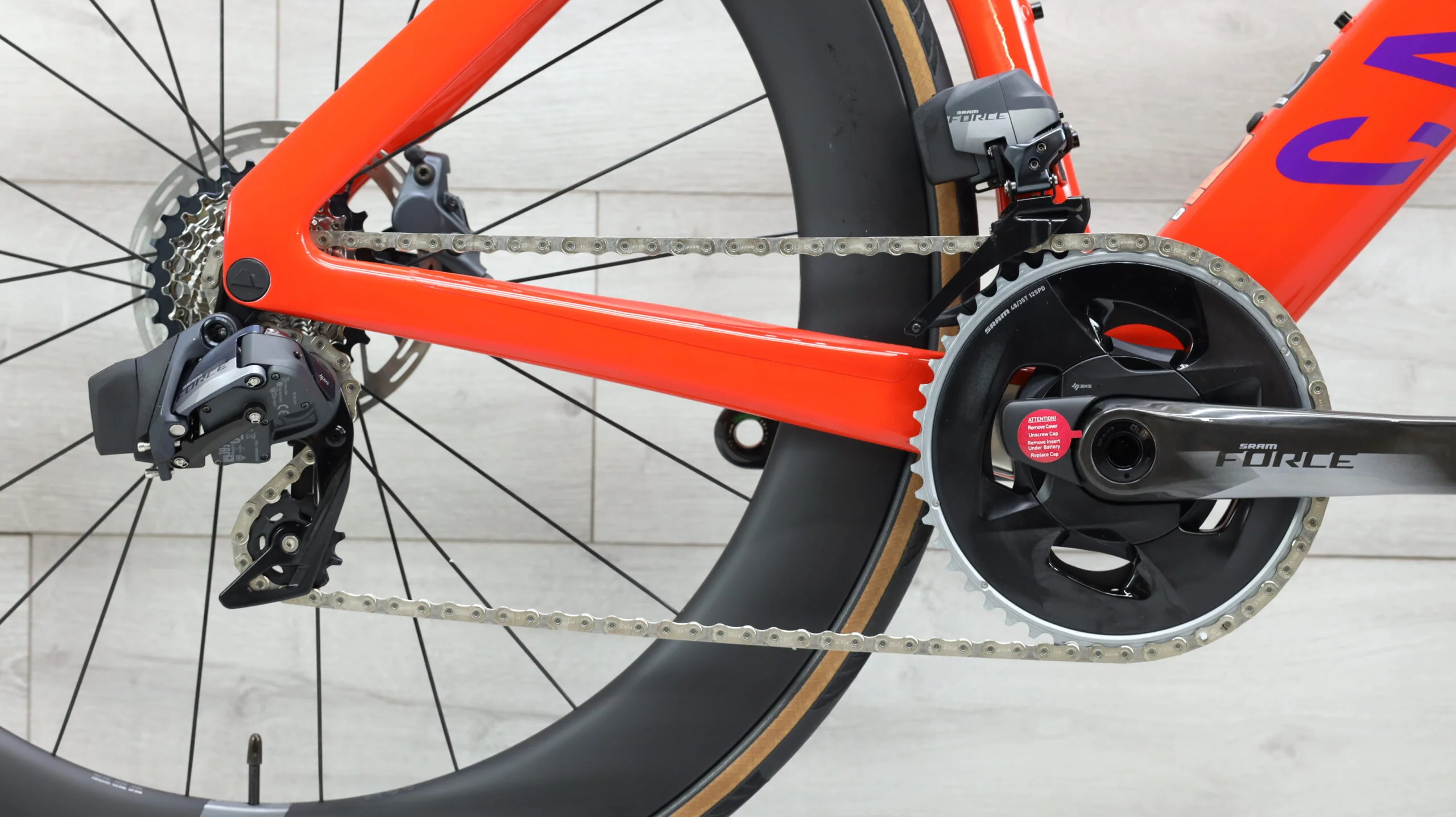 2023 Canyon Aeroad CF SLX 8 Disc eTap  Road Bike - Medium - Image 4