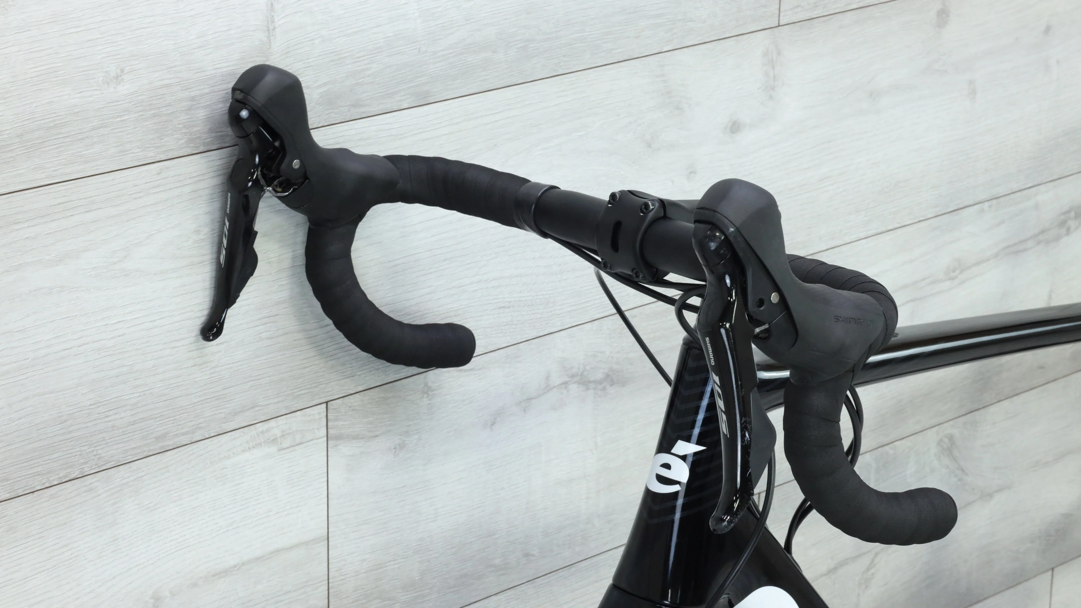 2022 Cervelo Caledonia 105 Road Bike - 56cm - Image 8