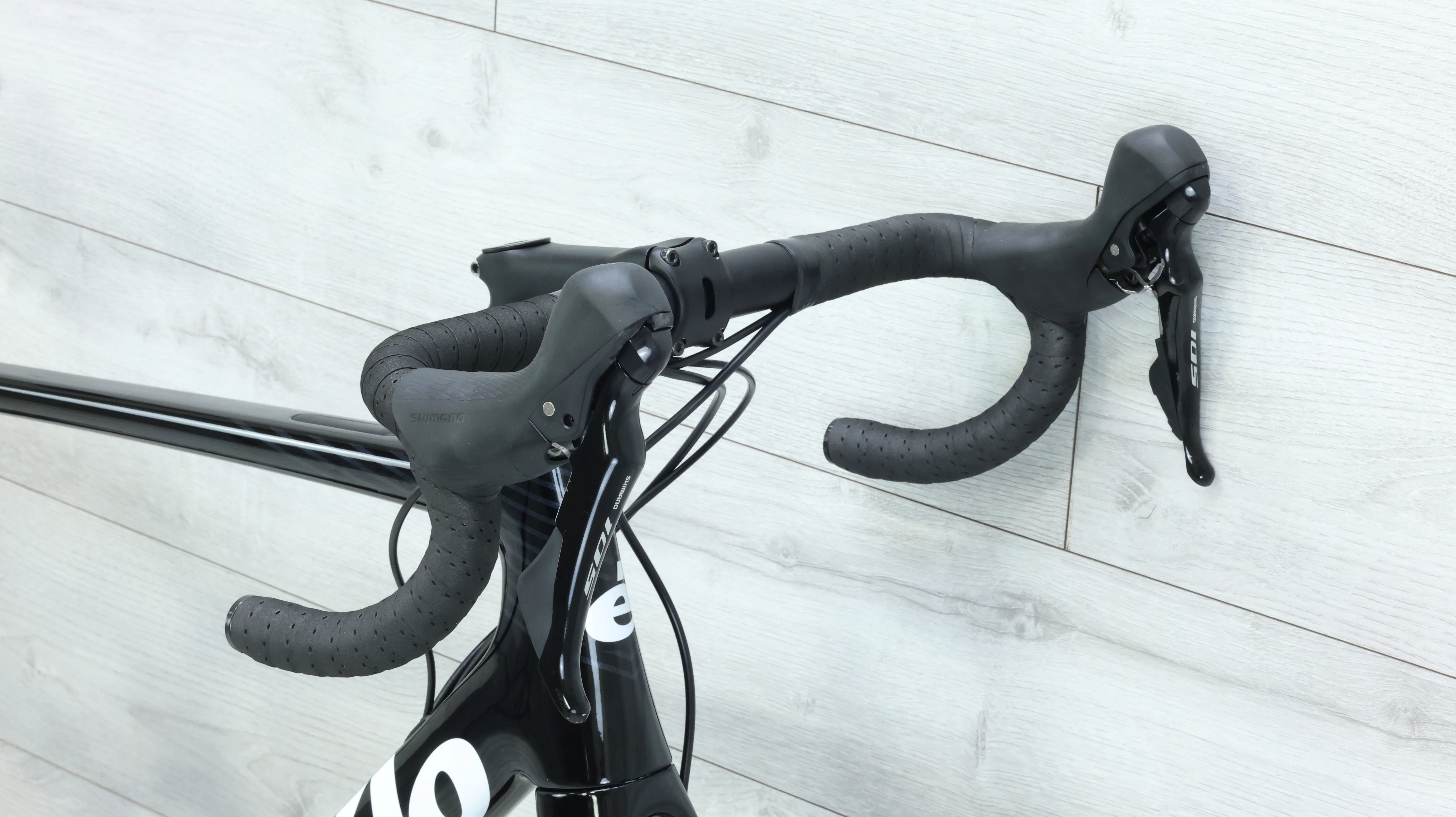 2022 Cervelo Caledonia 105 Road Bike - 56cm - Image 10