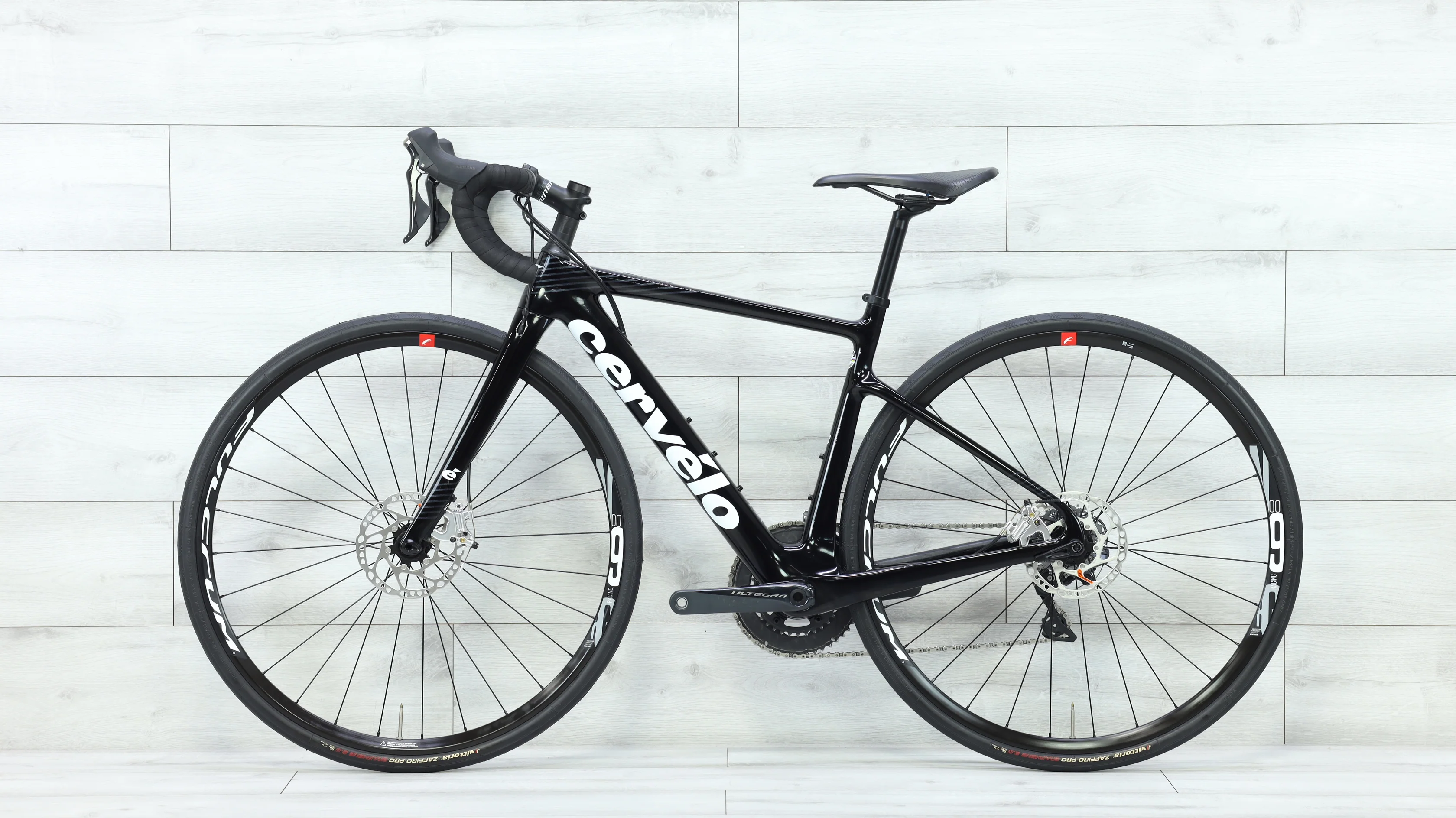 2022 Cervelo Caledonia Ultegra Road Bike - 48cm - Image 2