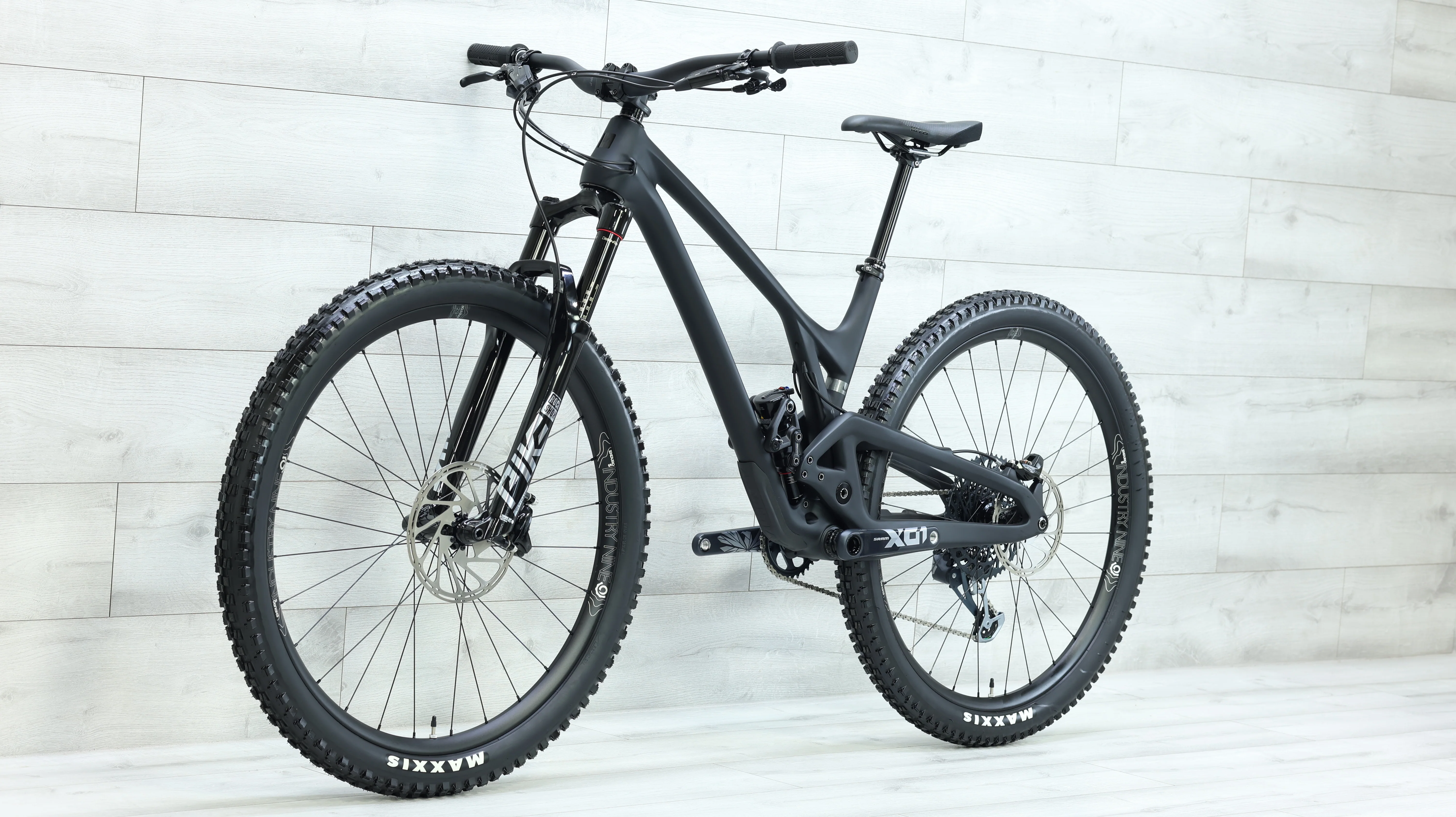 2022 Evil Following V3 X01 i9 Hydra Mountain Bike - Medium - Image 4