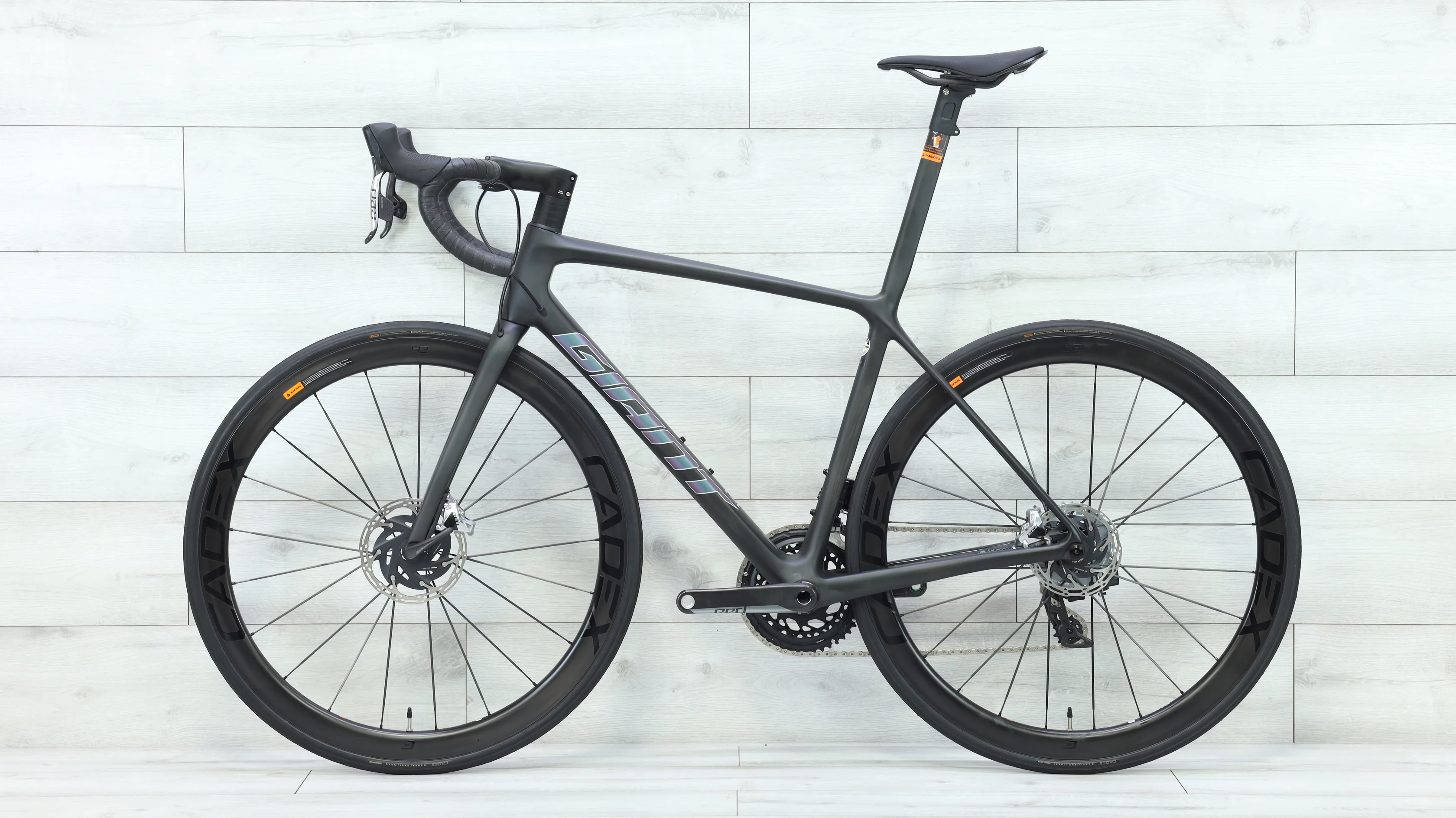 2022 Giant TCR Advanced SL Disc 0 RED Road Bike - Medium - Image 2