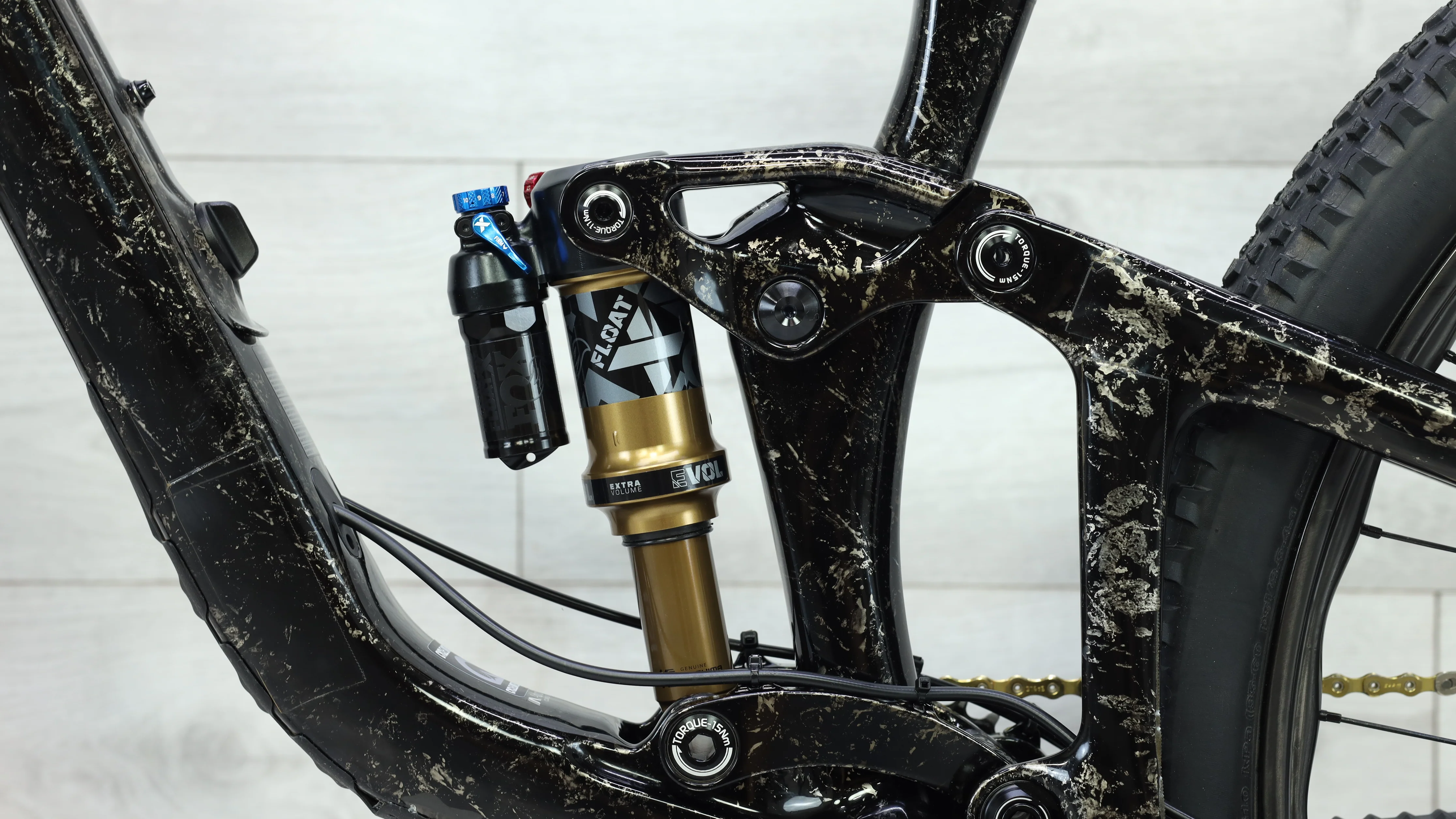 2022 Giant Trance Advanced Pro 29 XX1 Mountain Bike - Large - Image 10