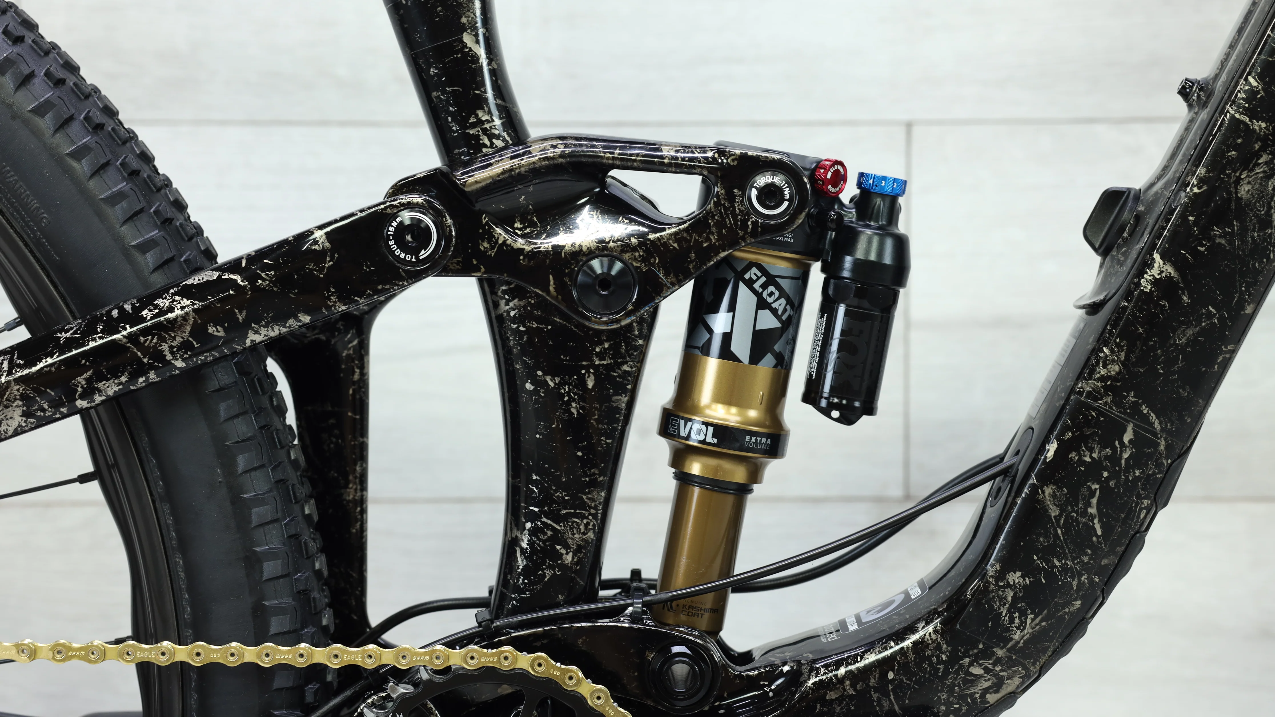 2022 Giant Trance Advanced Pro 29 XX1 Mountain Bike - Large - Image 9