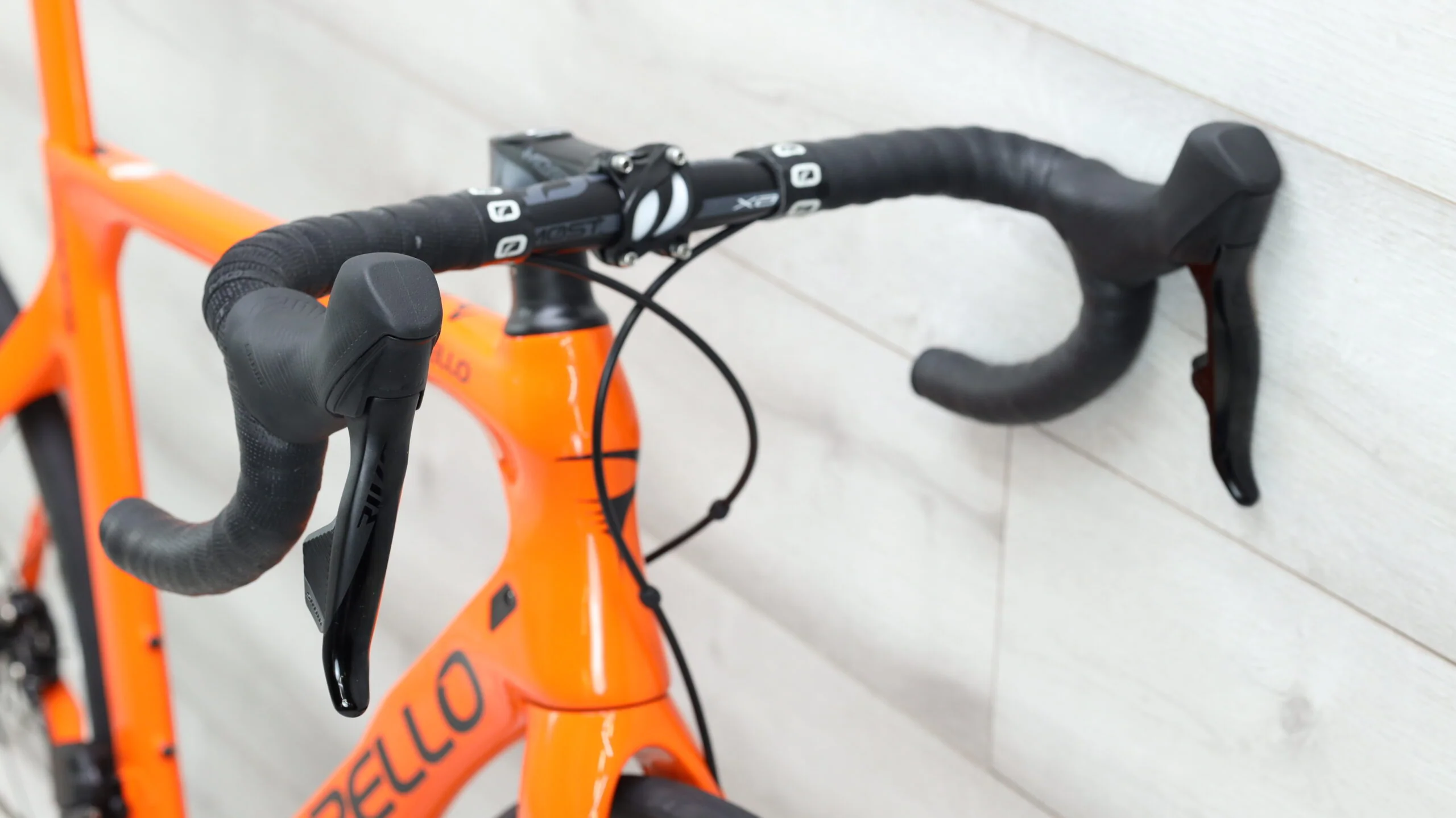 2022 Pinarello Paris Rival AXS Road Bike - 54.5cm - Image 7