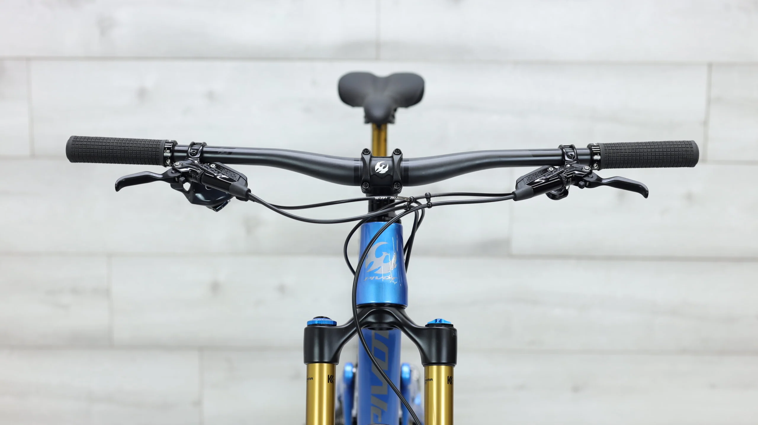 2022 Pivot Switchblade Pro X01 Mountain Bike - Medium - Image 12