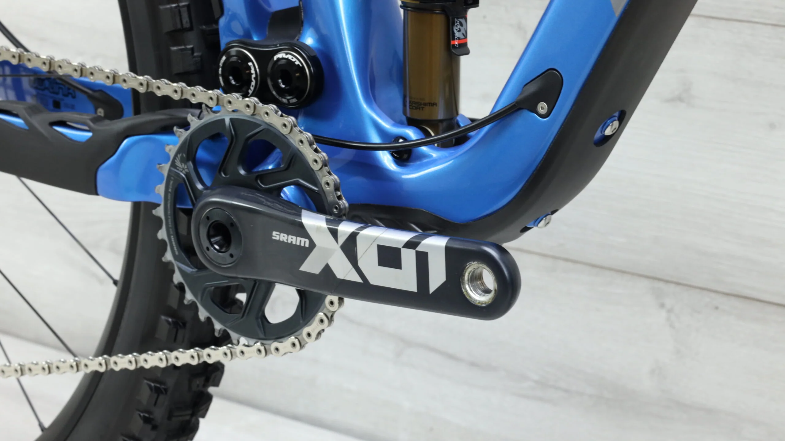 2022 Pivot Switchblade Pro X01 Mountain Bike - Medium - Image 5