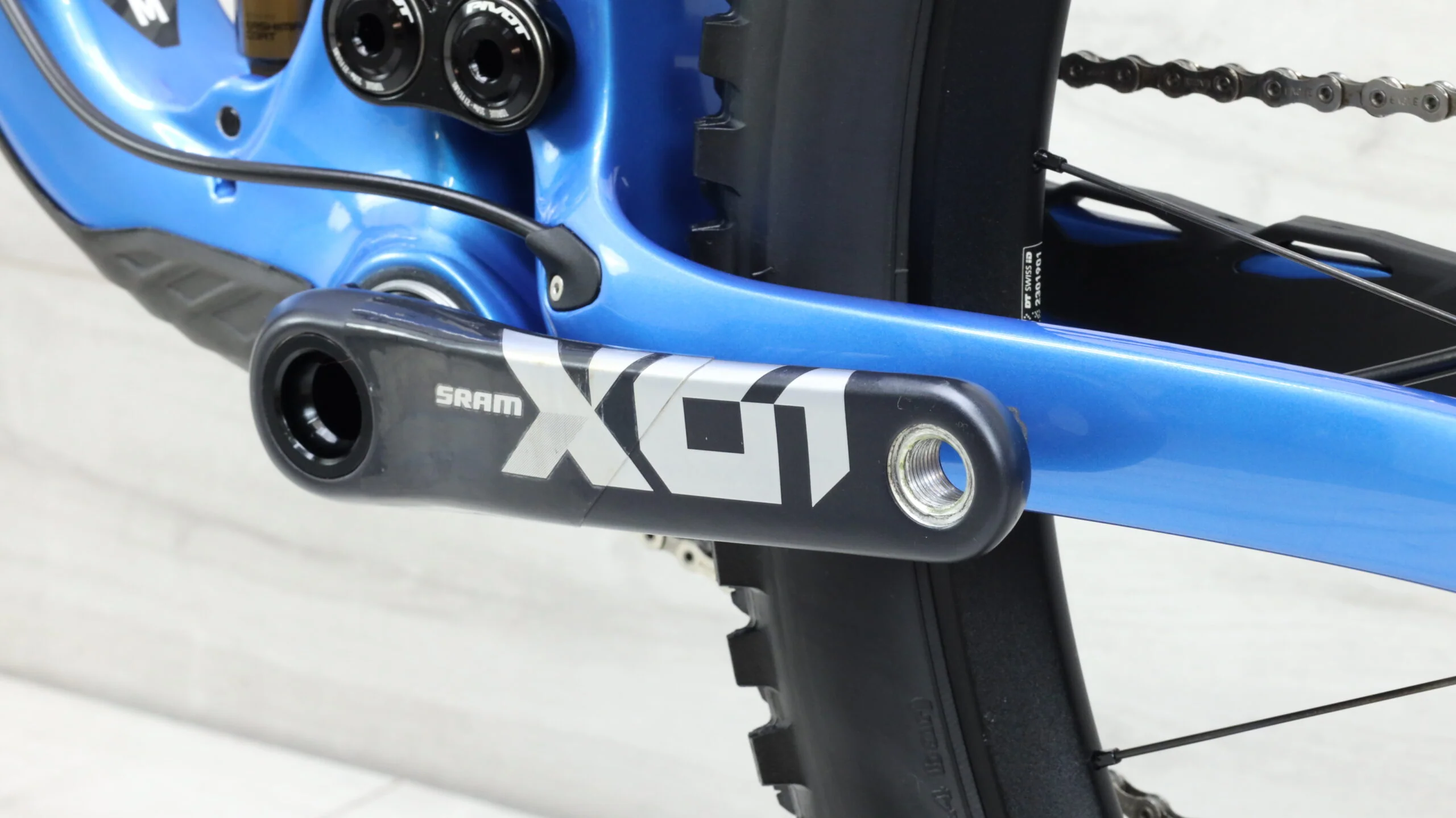 2022 Pivot Switchblade Pro X01 Mountain Bike - Medium - Image 6
