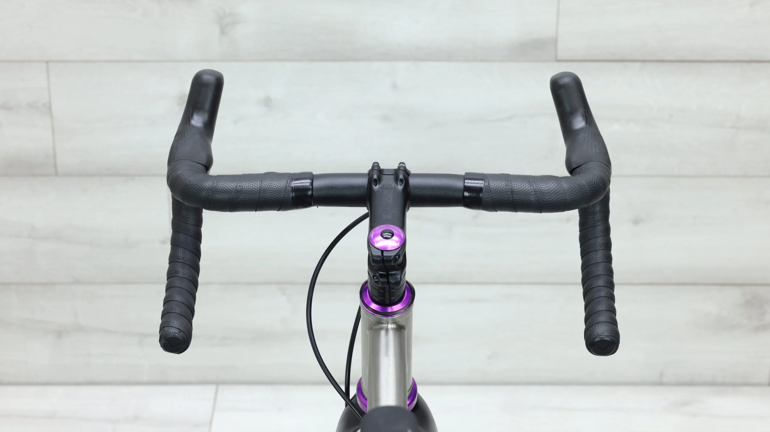 2022 Ribble Endurance Ti Disc Road Bike - Small - Image 10