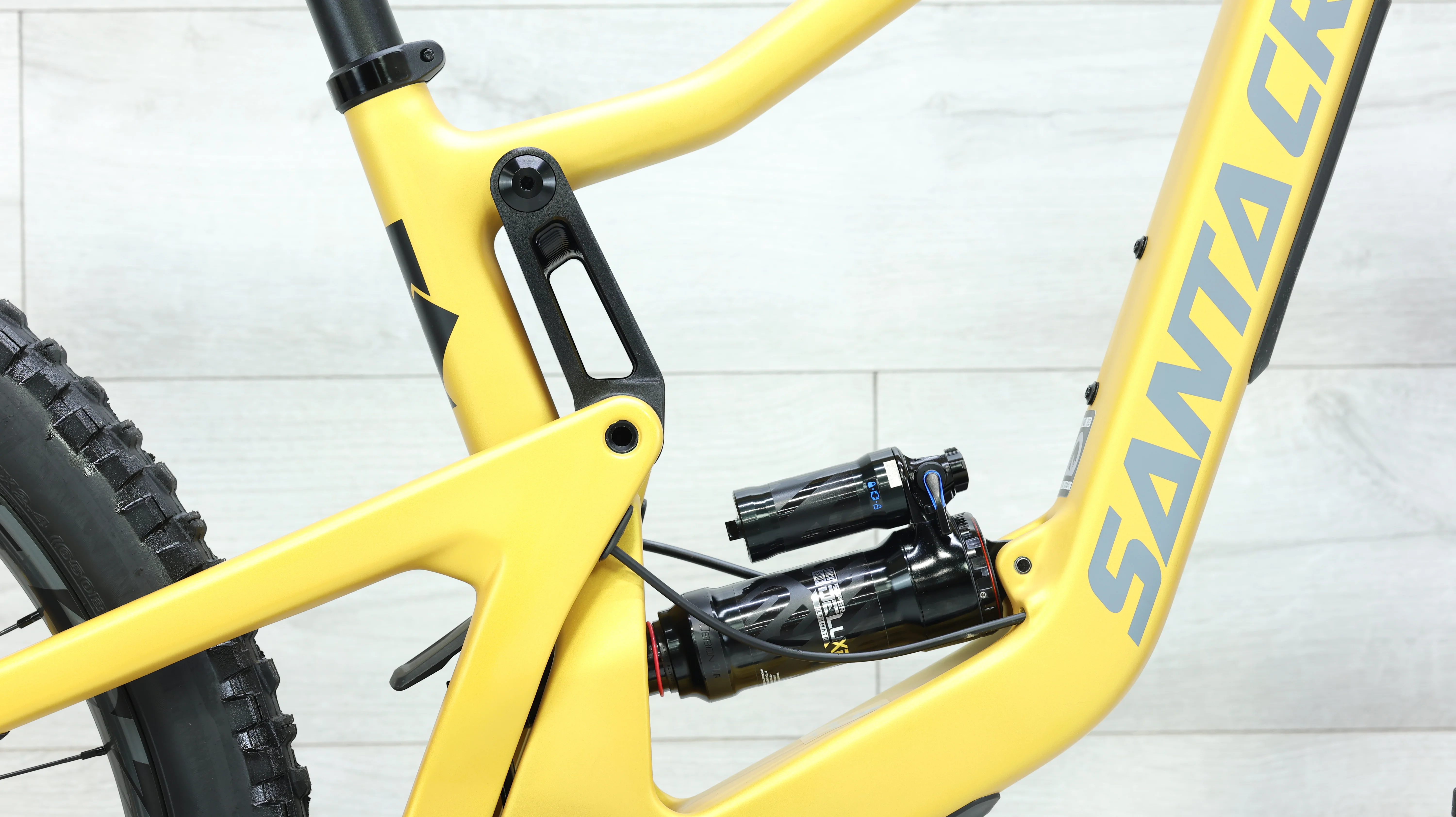 2022 Santa Cruz Bronson CC X01 MX Mountain Bike - Small - Image 7