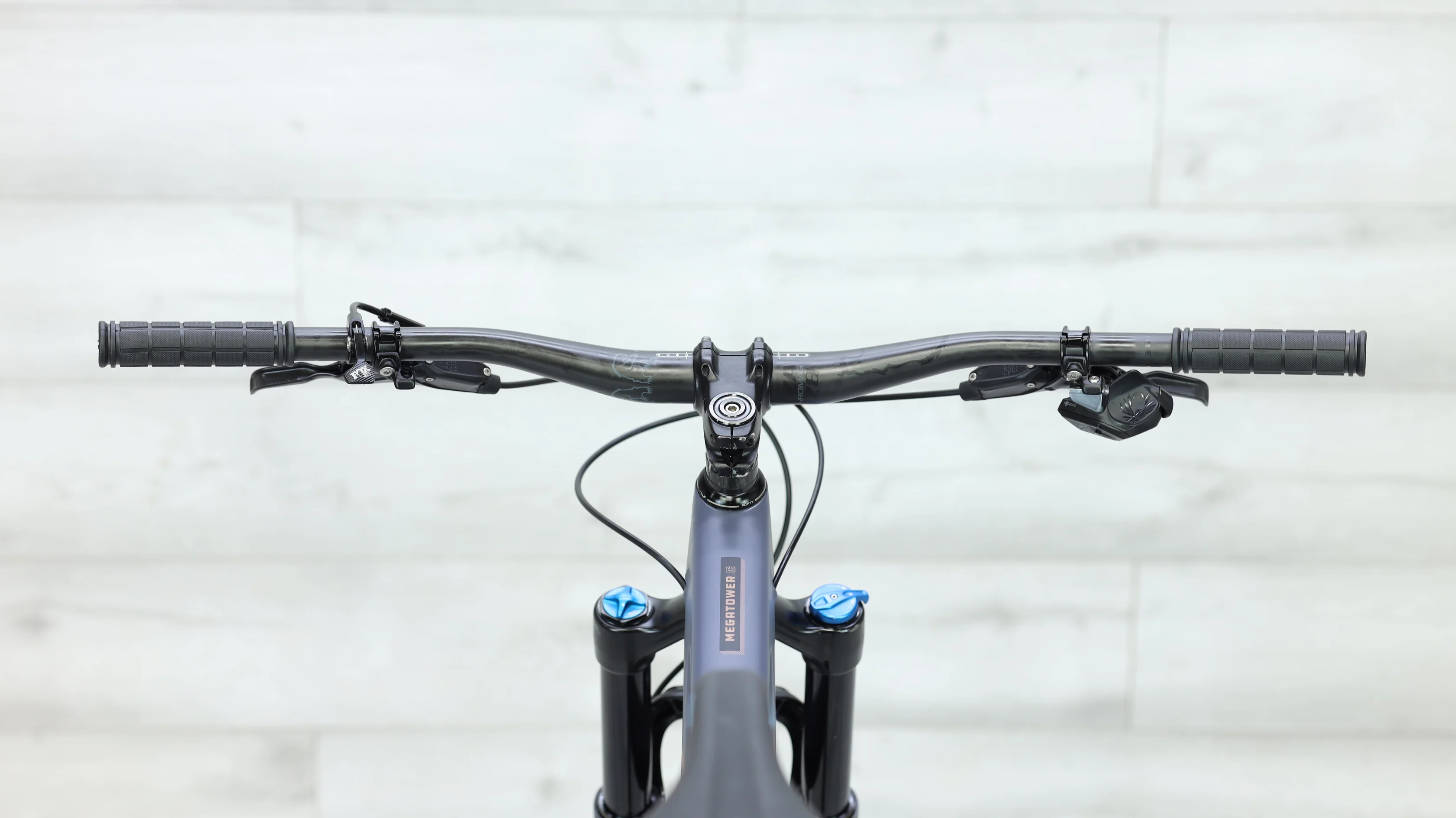 2022 Santa Cruz Megatower C XX1 AXS Mountain Bike - Large - Image 12