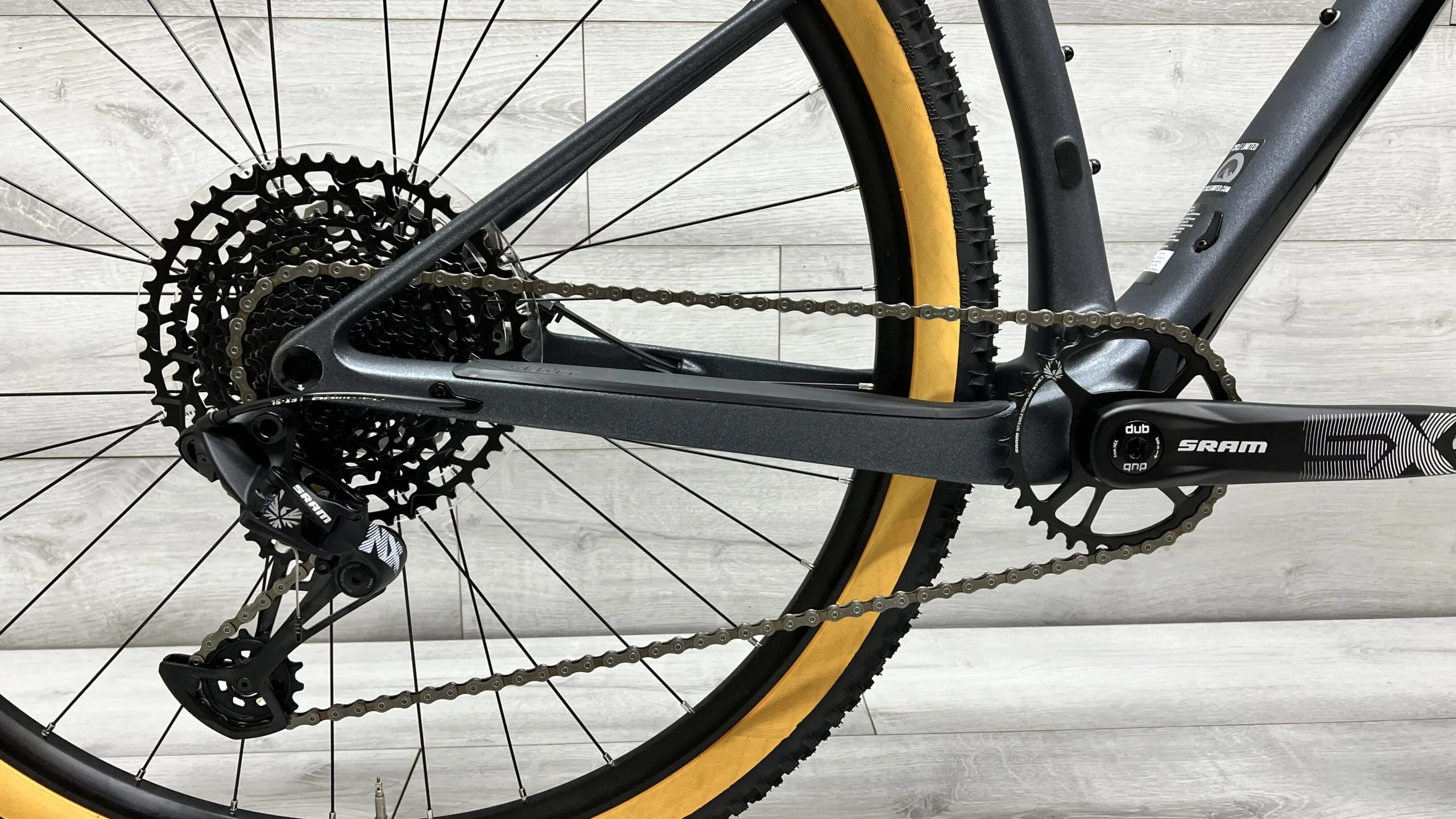 2022 Scott Scale 940  Mountain Bike - Small - Image 6