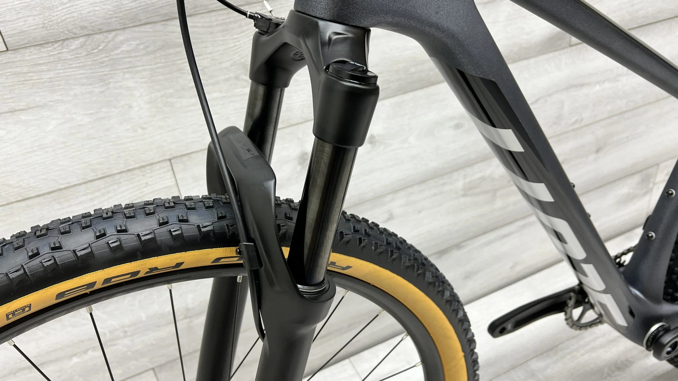 2022 Scott Scale 940  Mountain Bike - Small - Image 8
