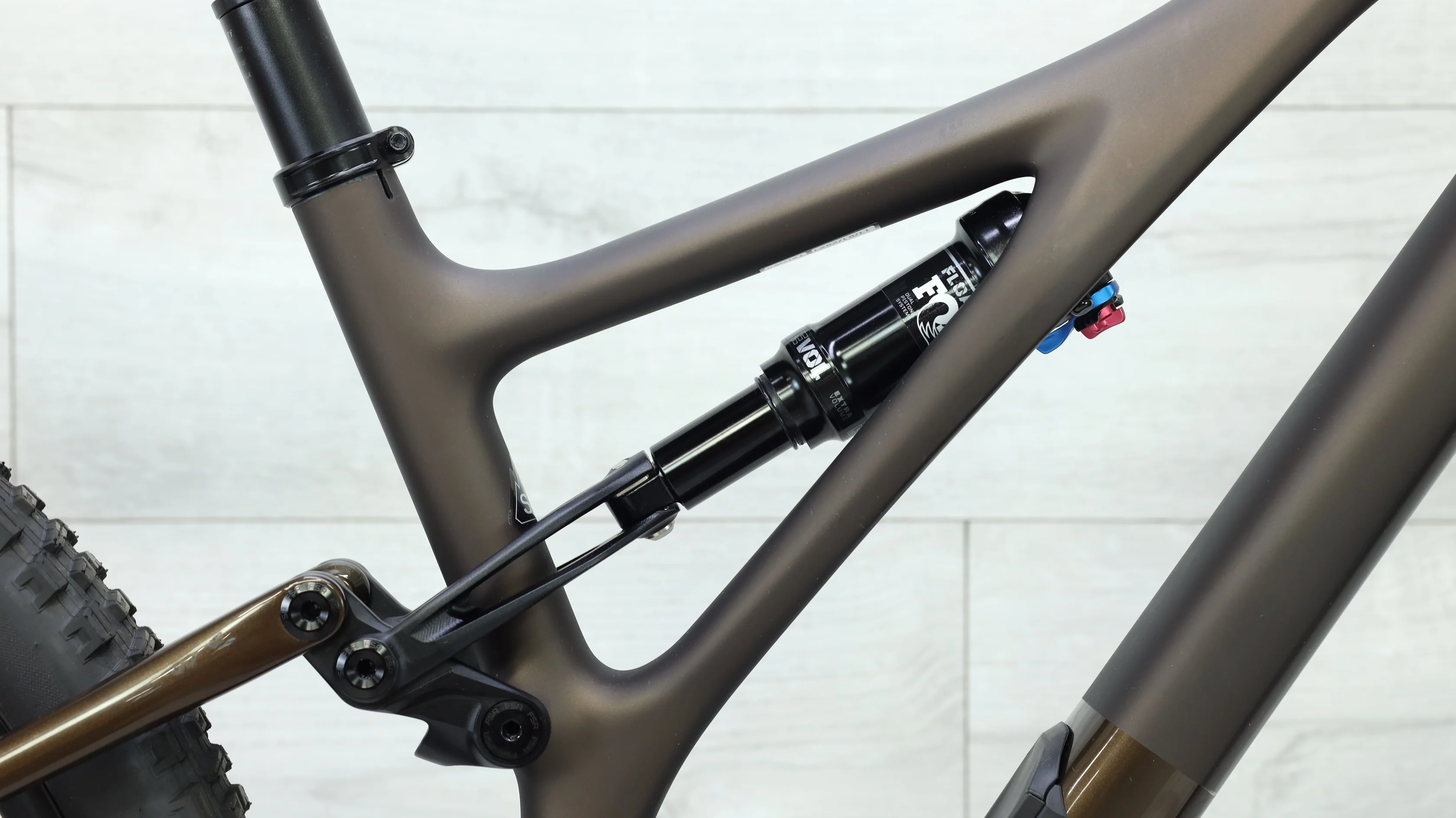 2022 Specialized Stumpjumper Expert AXS Mountain Bike - Large (S4) - Image 9