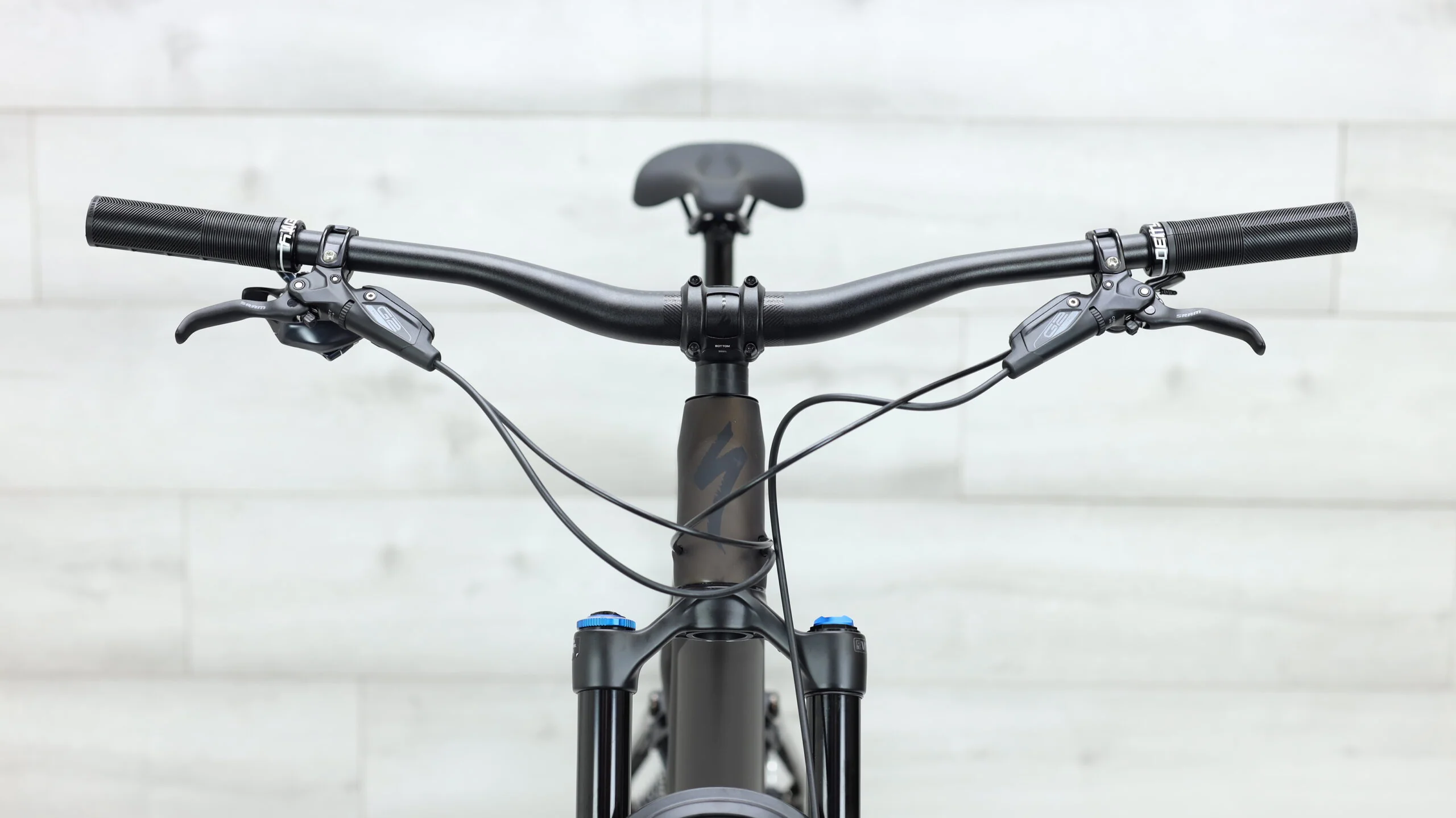 2022 Specialized Stumpjumper Expert  Mountain Bike - Large - Image 11