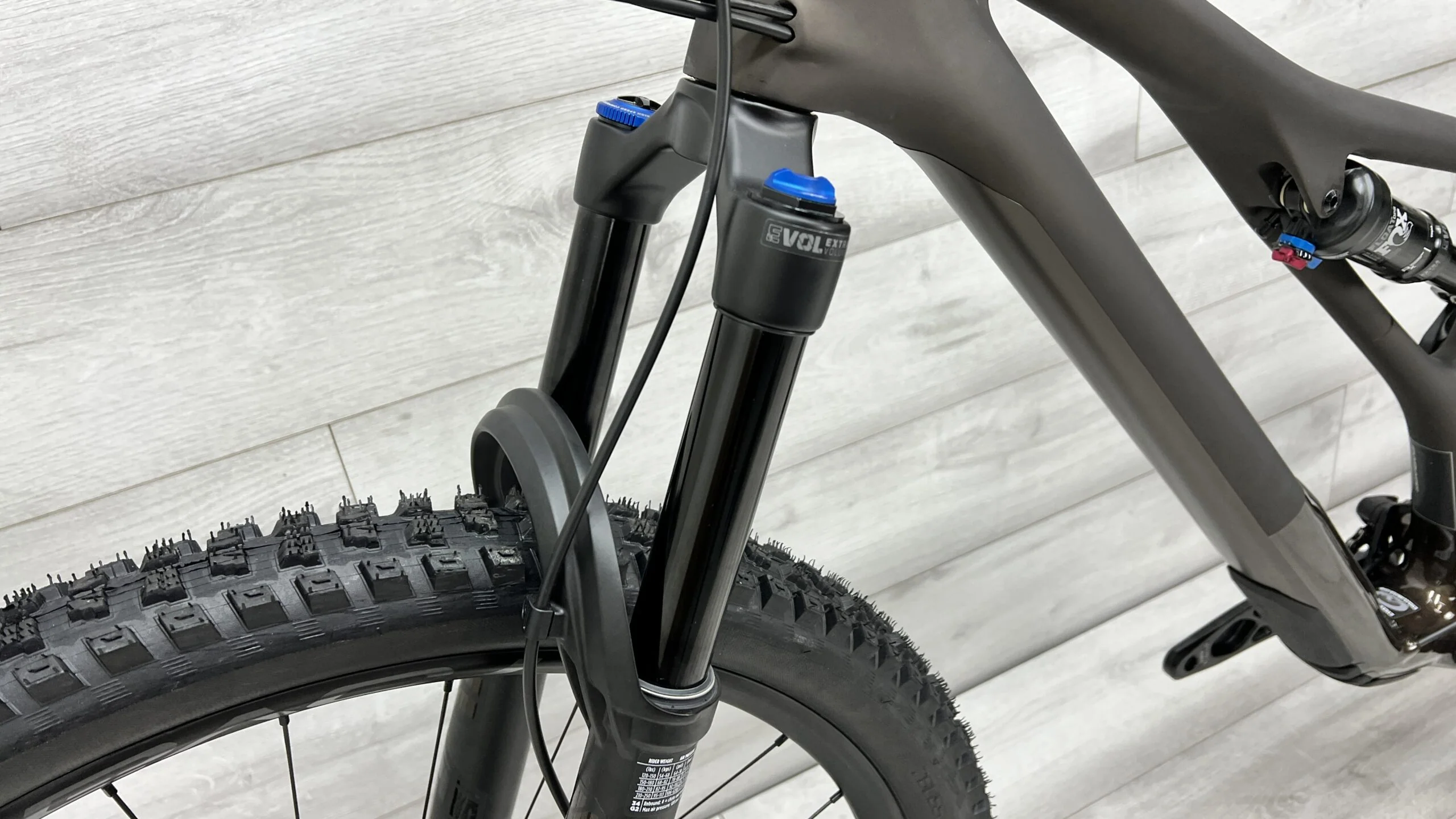 2022 Specialized Stumpjumper Expert Mountain Bike - Large (S4) - Image 8