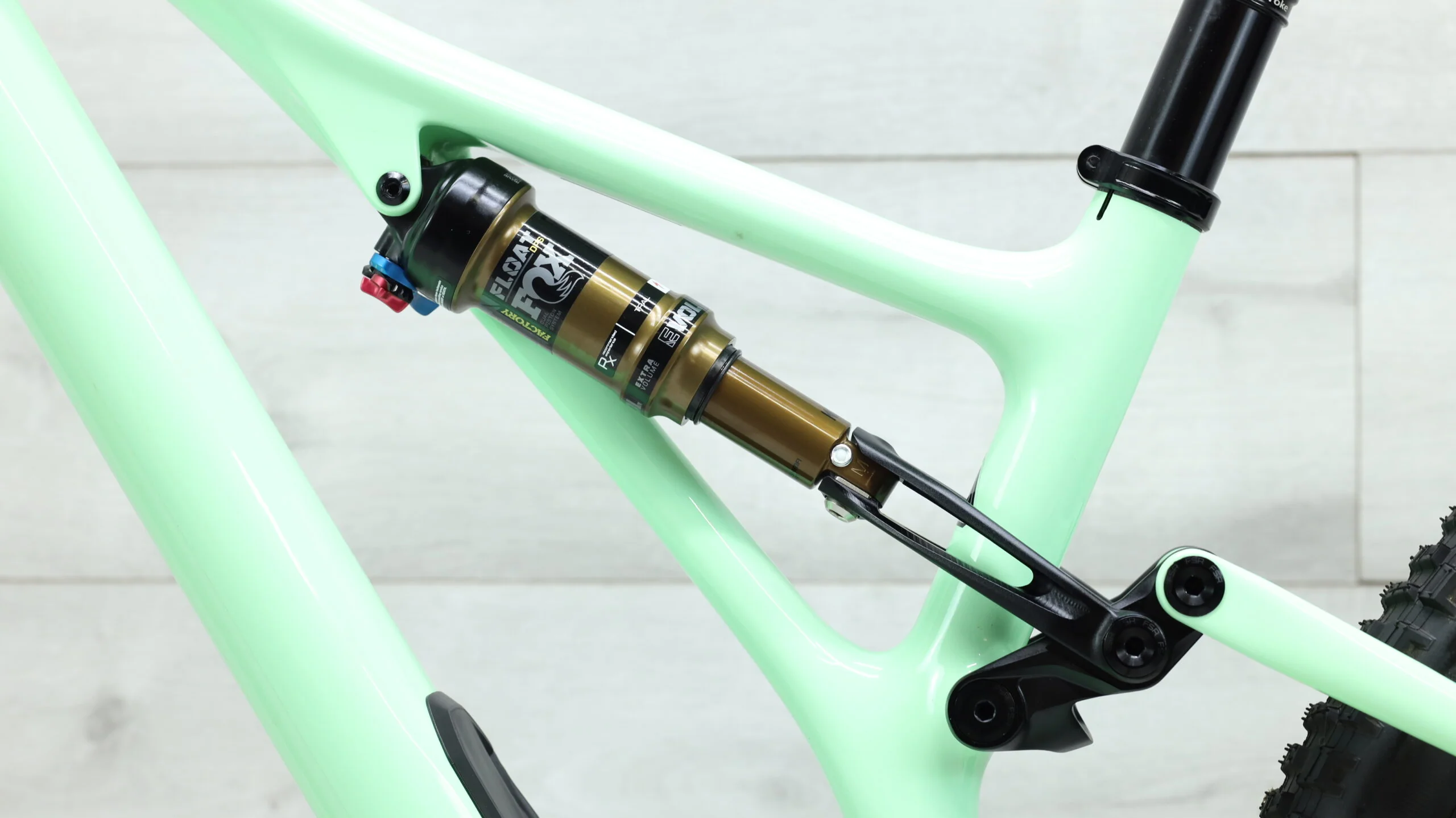 2022 Specialized Stumpjumper Pro  Mountain Bike - Medium - Image 10