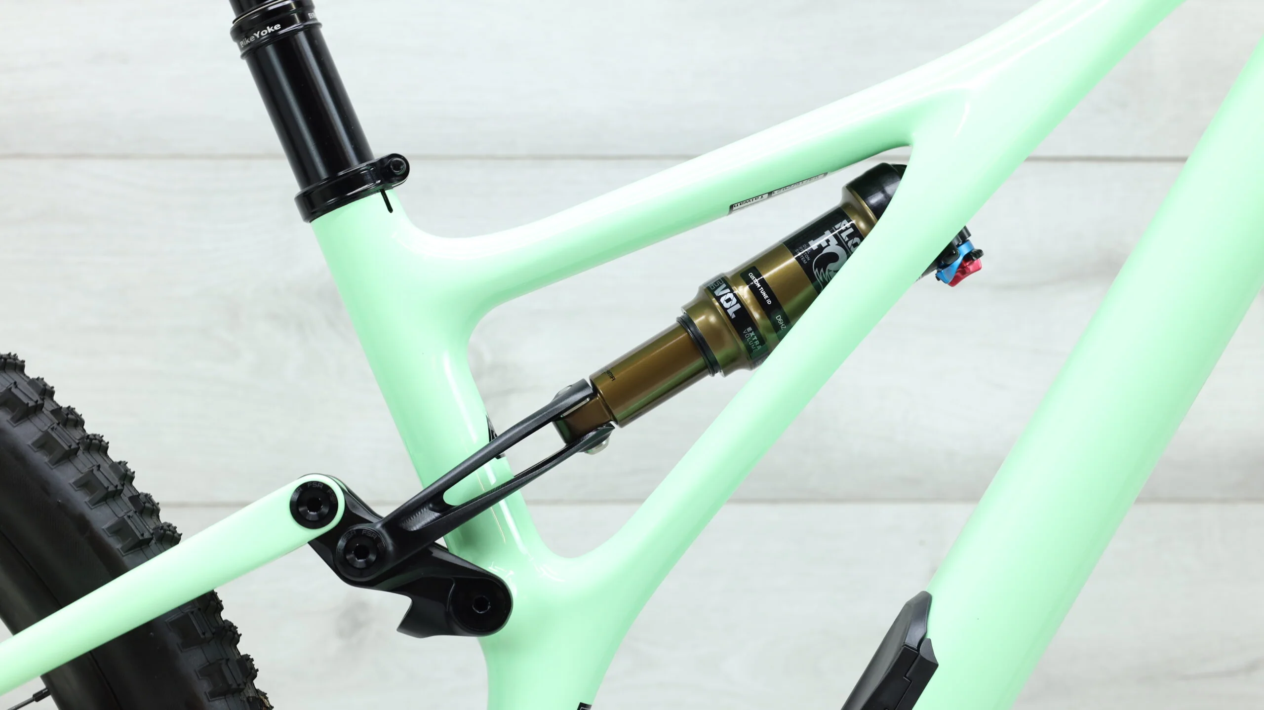 2022 Specialized Stumpjumper Pro  Mountain Bike - Medium - Image 9