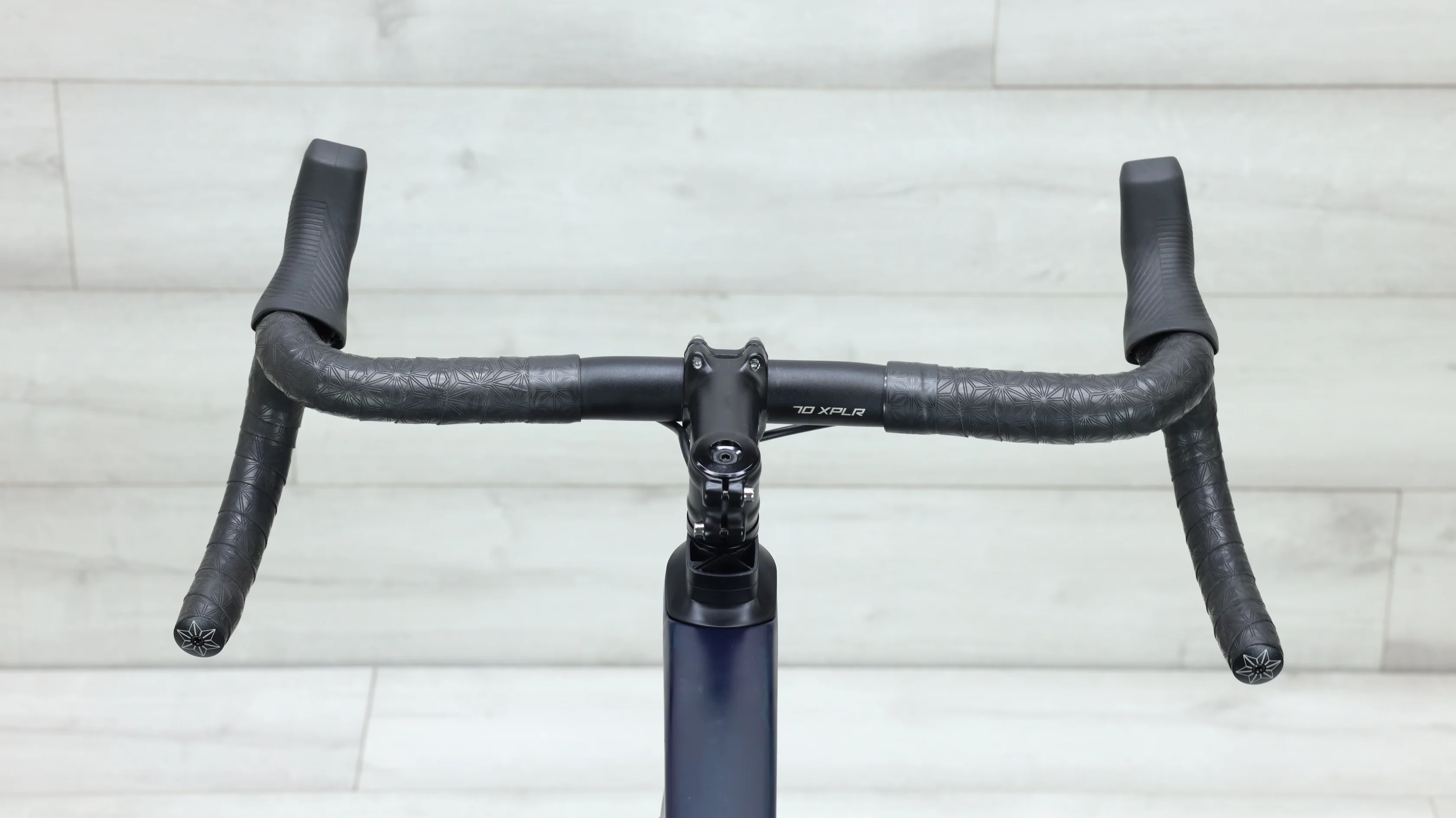 2022 Specialized Tarmac SL7 Comp Rival eTap AXS Road Bike - 61cm - Image 11
