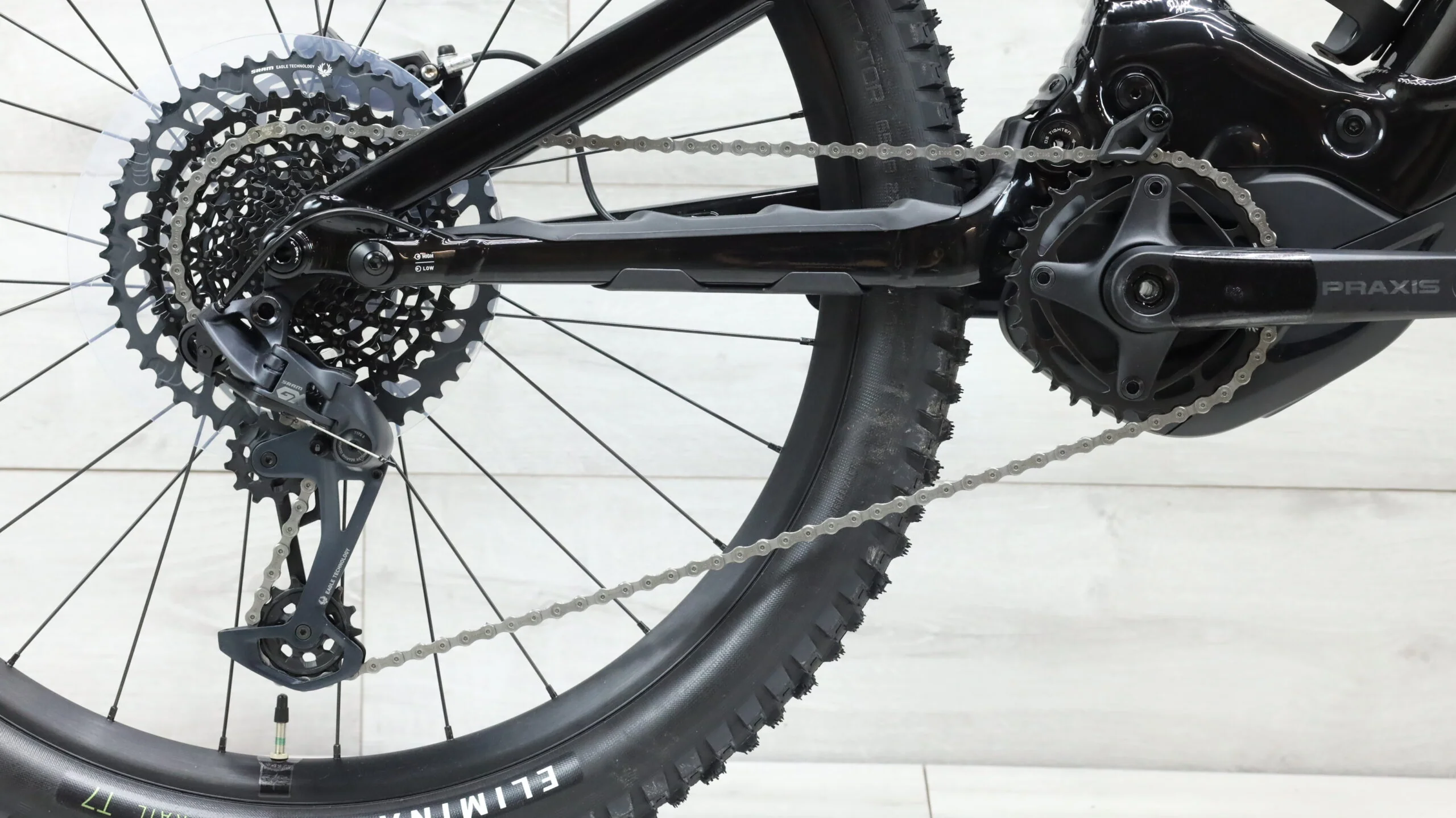 2022 Specialized Turbo Levo Comp Mountain E-Bike - Medium - Image 4